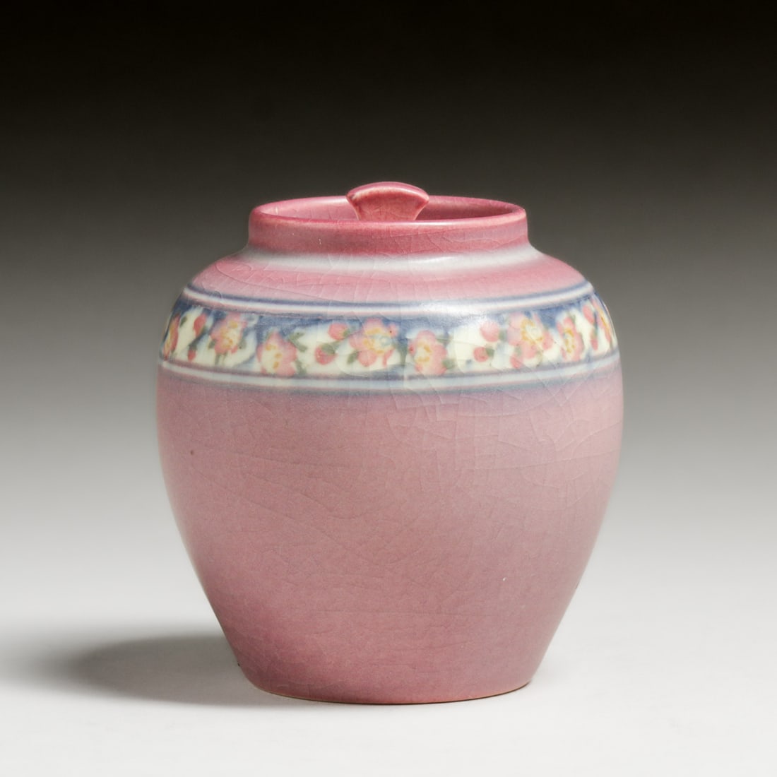 Rookwood Pottery E.T. Hurley Cherry Blossom Lidded Jar 1919: Rookwood Pottery E.T. Hurley Cherry Blossom Lidded Jar 1919. Signed. Perfect condition. 3.75"h x 3.5"d FREE NATIONWIDE SHIPPING Free Nationwide Shipping within the lower 48 states for All purchases