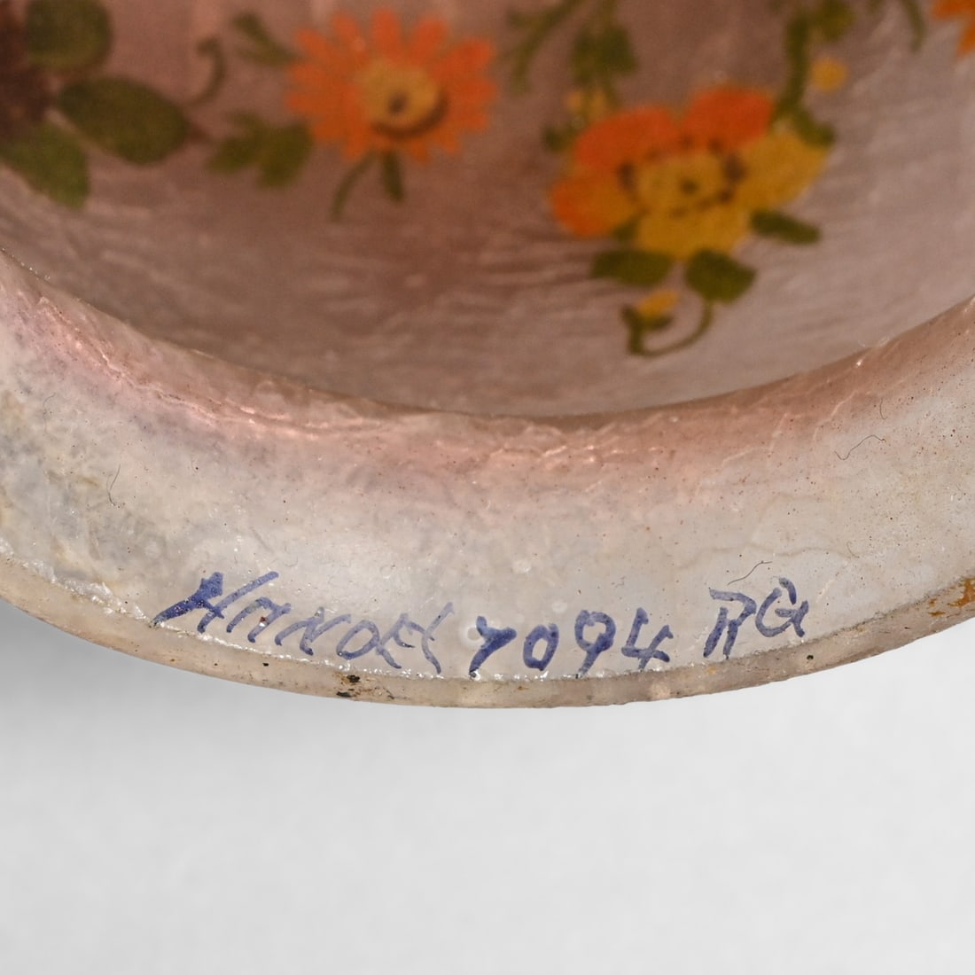 Handel #7094 Obverse Painted Egg-Shaped Lamp c1910 - 7