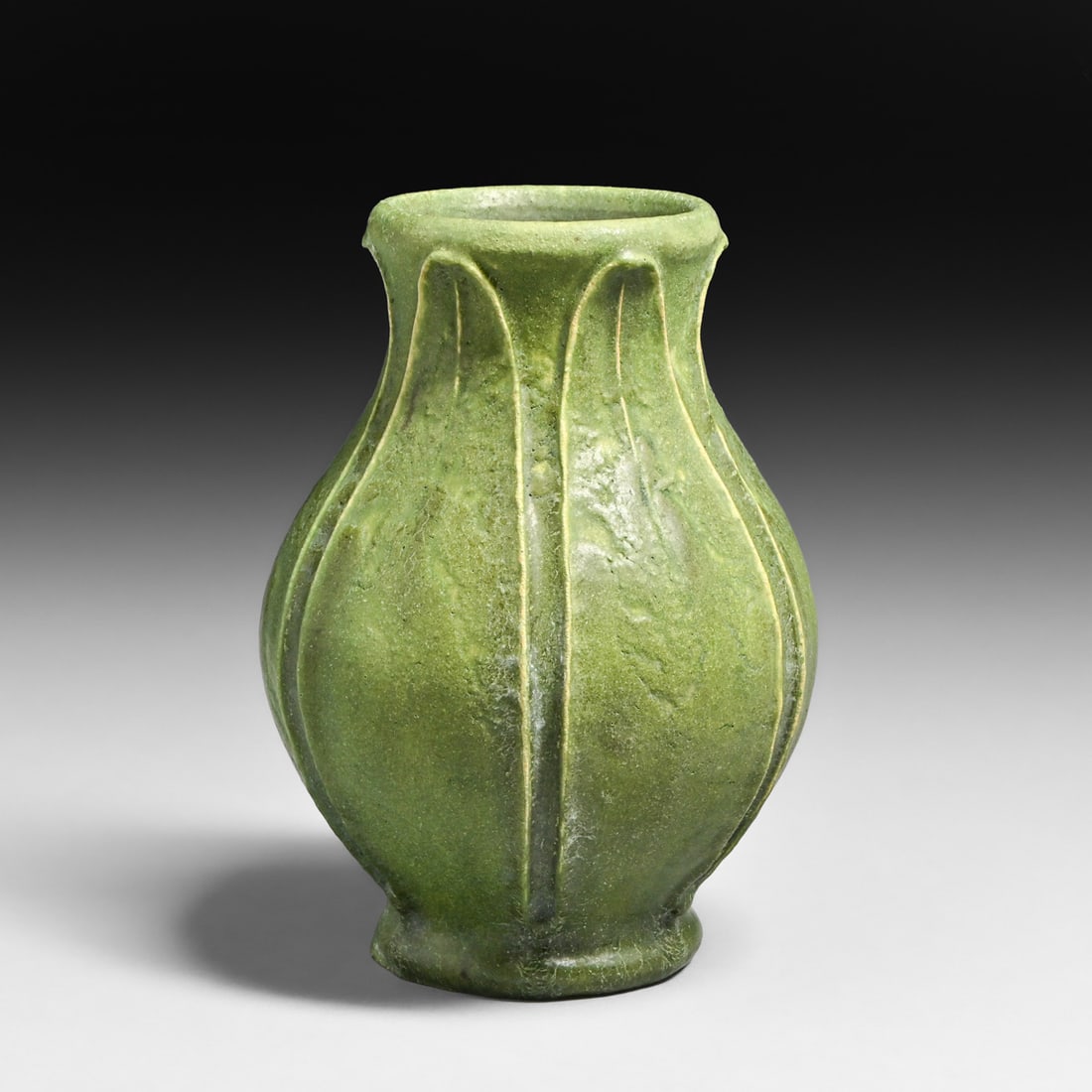 Grueby Pottery Matte Green Vase c1905 - 2