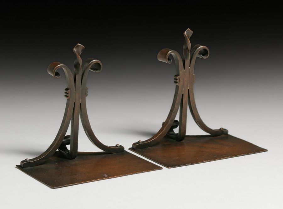 Roycroft Hammered Copper Bookends c1920s - 2
