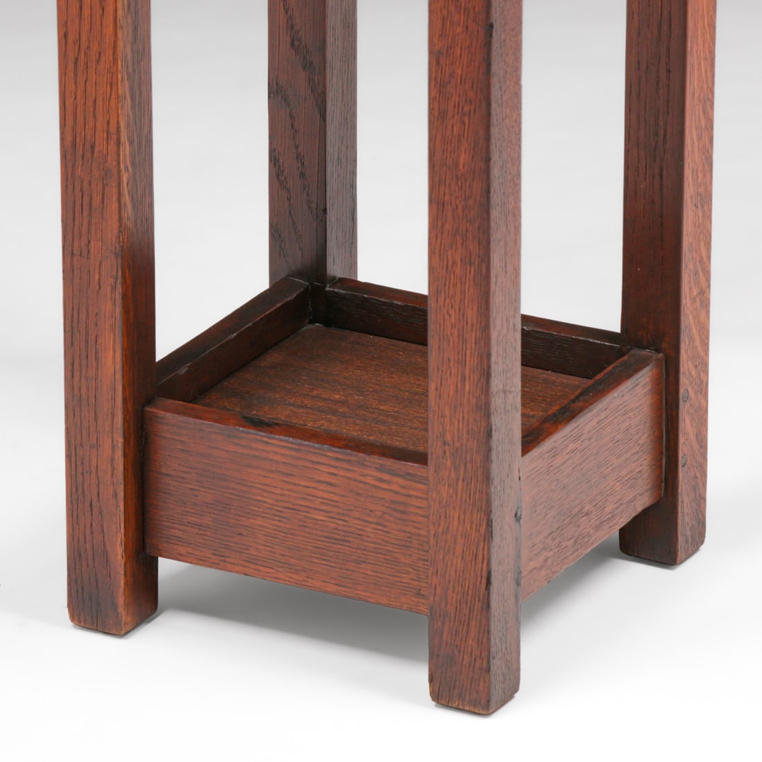 Gustav Stickley Oak Umbrella Stand c1910 - 3