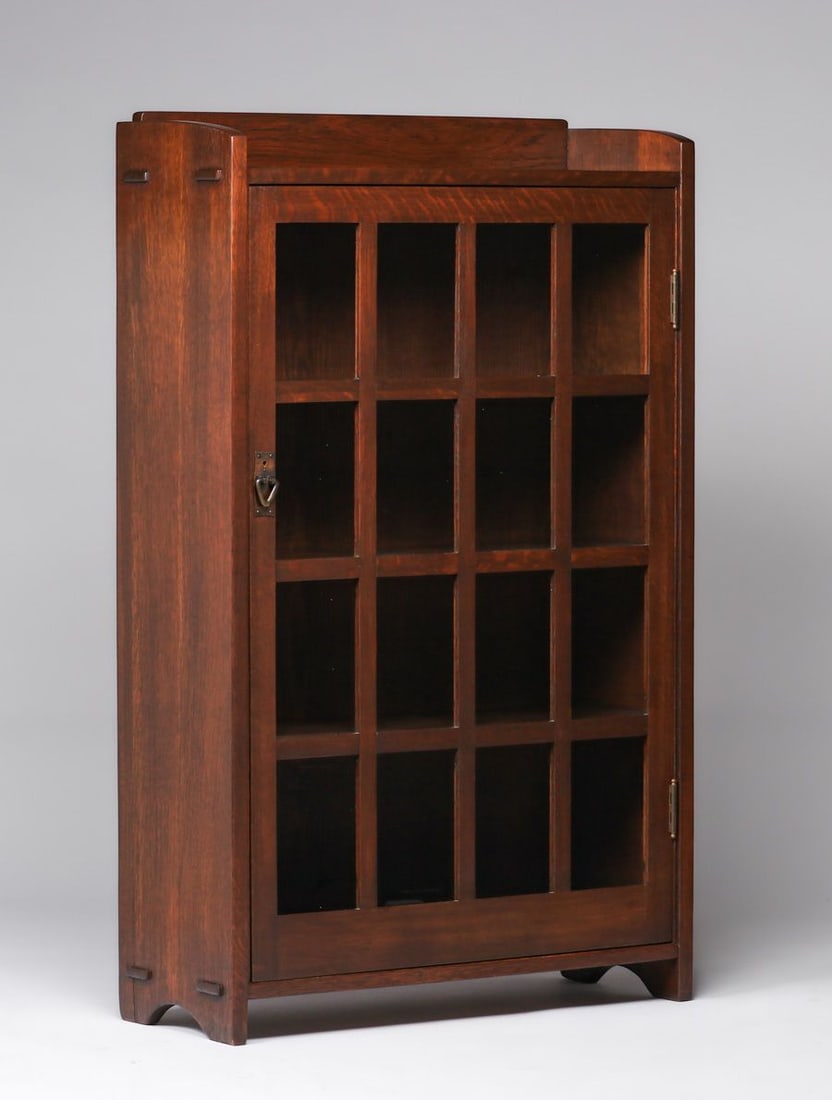 Gustav Stickley #715 One-Door Bookcase c1910 (1 of 3)