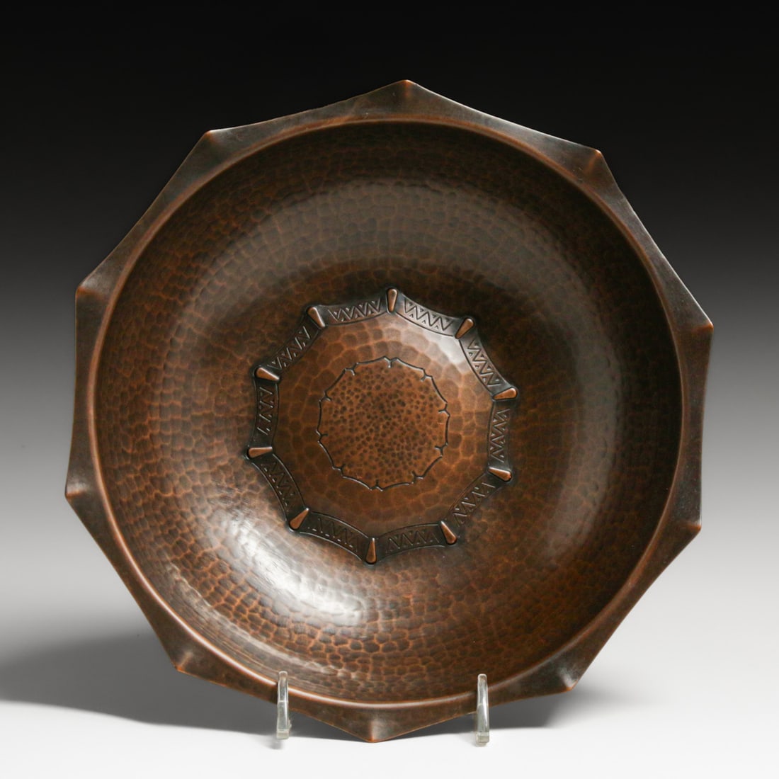 Lakeland Rural Industries, Borrowdale Hammered Copper Bowl c1940s: Lakeland Rural Industries, Borrowdale Hammered Copper Bowl c1940s. LRI was an industrial arts school in England similar to the Keswick School of Industrial Arts. Signed. Excellent new patina. 8.5"d x