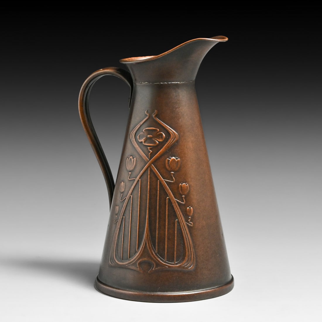 Joseph Sankey & Sons - English Art Nouveau Copper Pitcher c1900s: Joseph Sankey & Sons - English Art Nouveau Copper Pitcher c1900s. Signed. Excellent new patina. 8.75"h x 5"w FREE NATIONWIDE SHIPPINGFree Nationwide Shipping within the lower 48 states for all