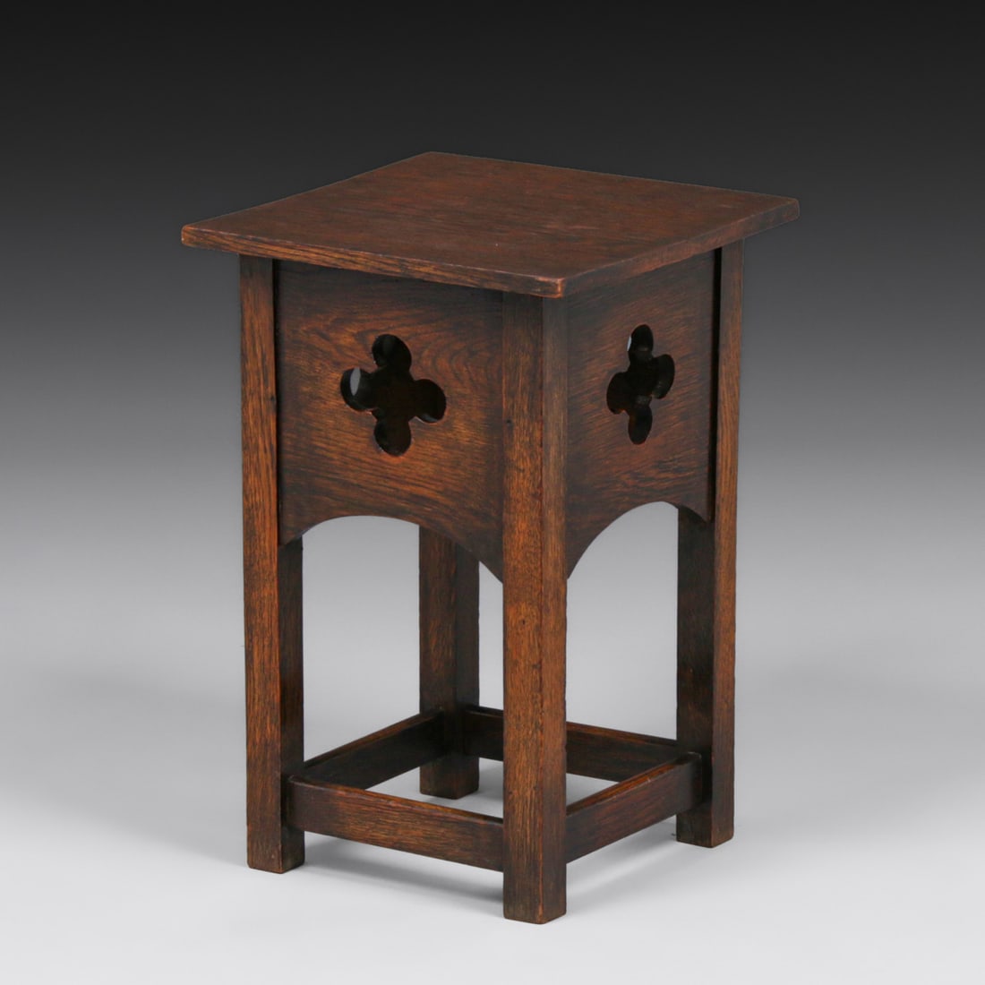 Grand Rapids Cutout Square Taboret c1905 - 3
