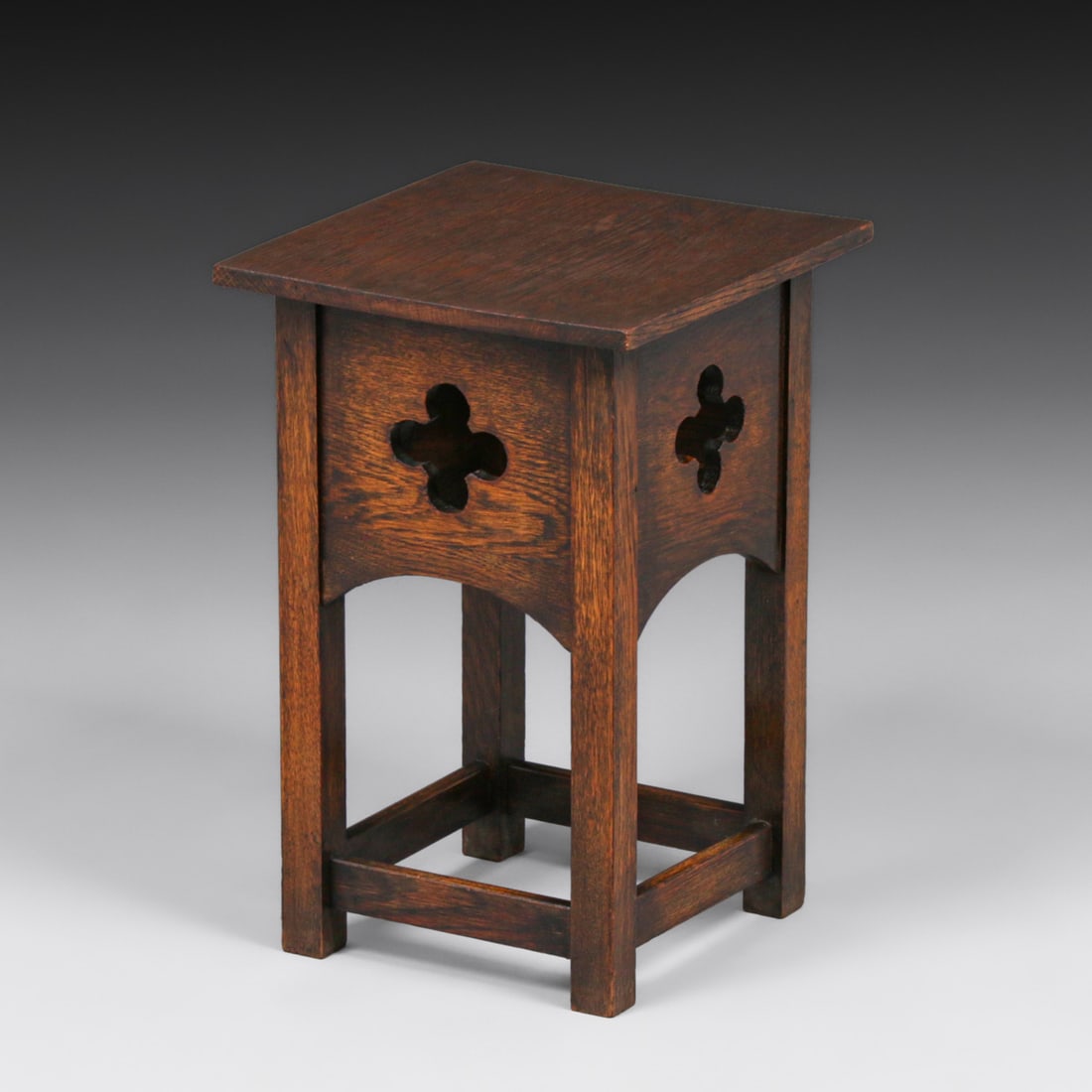 Grand Rapids Cutout Square Taboret c1905 - 4