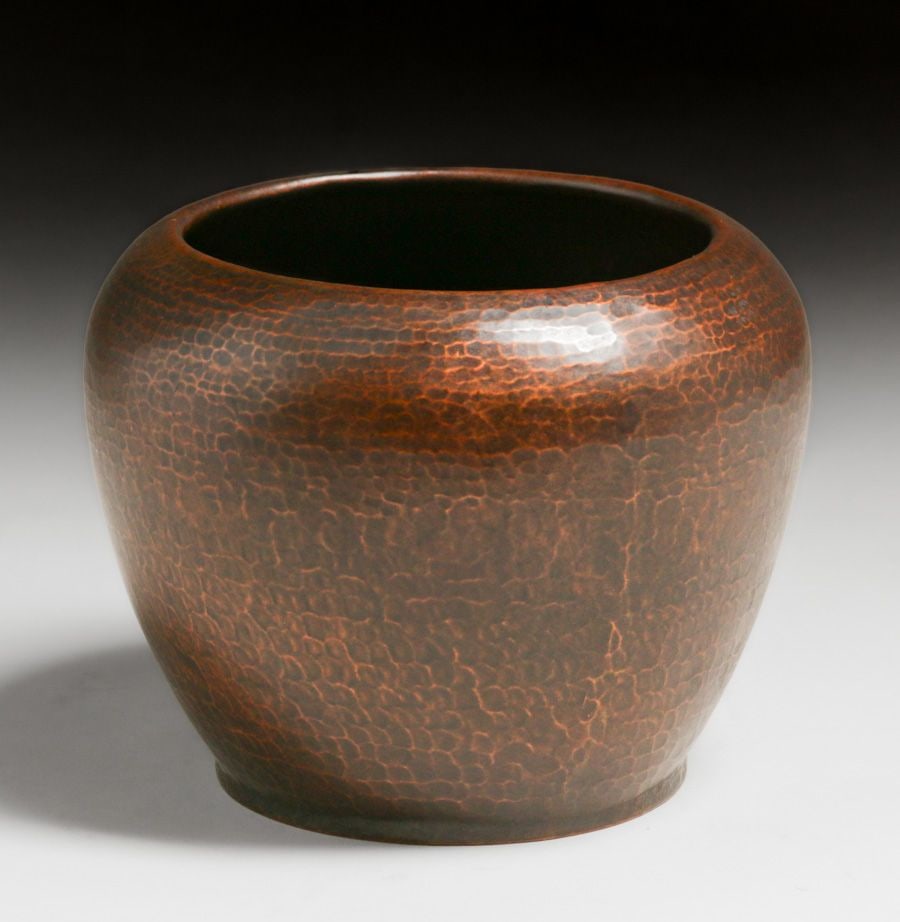 Dirk van Erp Hammered Copper Vase c1913-1914 - 2