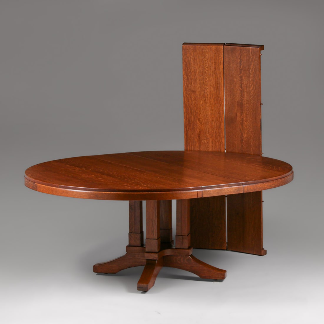 Limbert Prairie School 60"d Pedestal Dining Table c1910 - 2