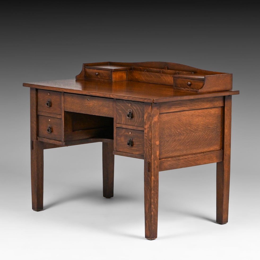 L&JG Stickley Oak Postcard Desk c1908-1912 - 2