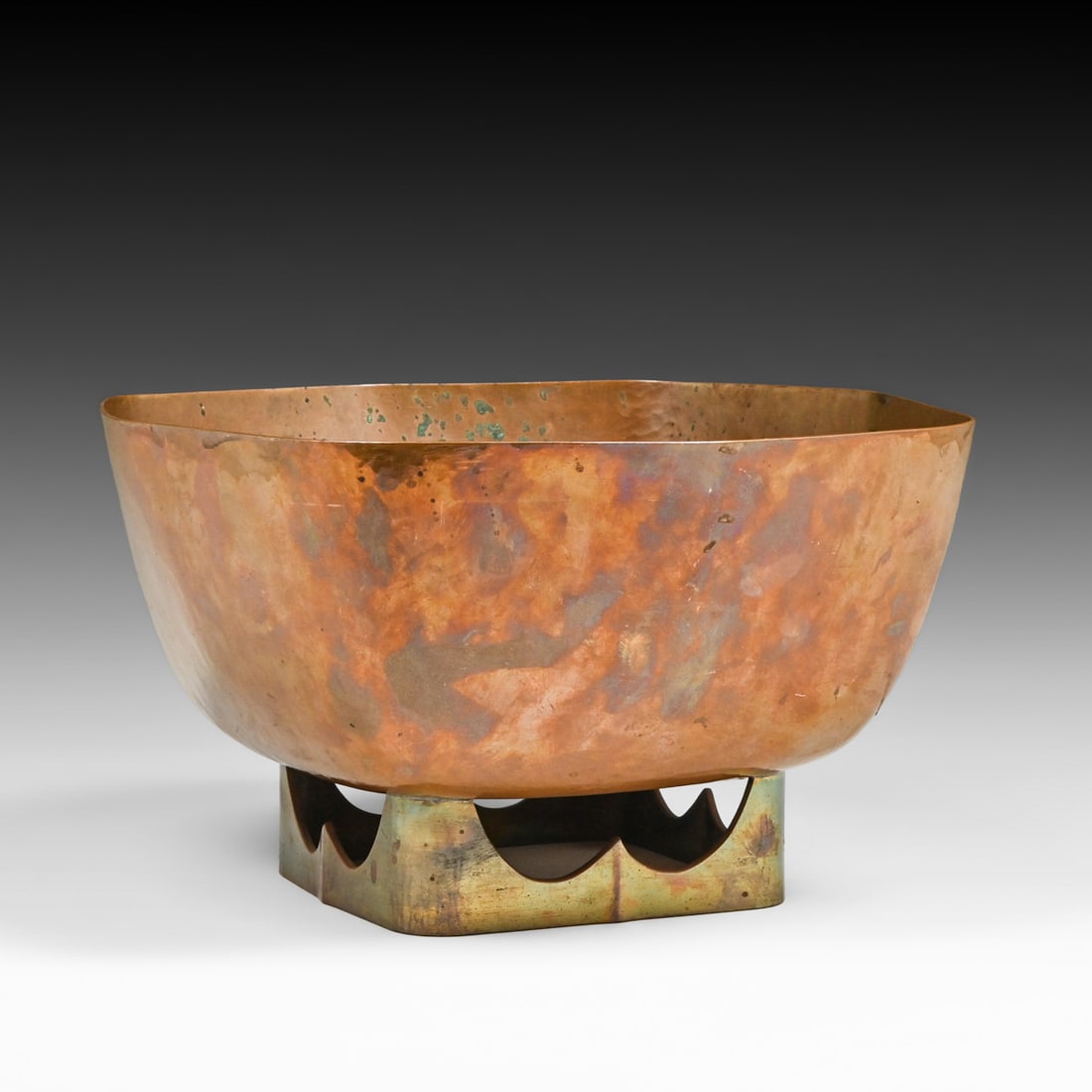 Dirk van Erp Hammered Copper & Brass Modernist Cutout Fruit Bowl c1950s: Dirk van Erp Hammered Copper & Brass Modernist Cutout Fruit Bowl c1950s. Signed with open-box, San Francisco, Handwrought mark. Ages patina. 11.25" x 11.25" x 6.5"h FREE NATIONWIDE SHIPPINGFree