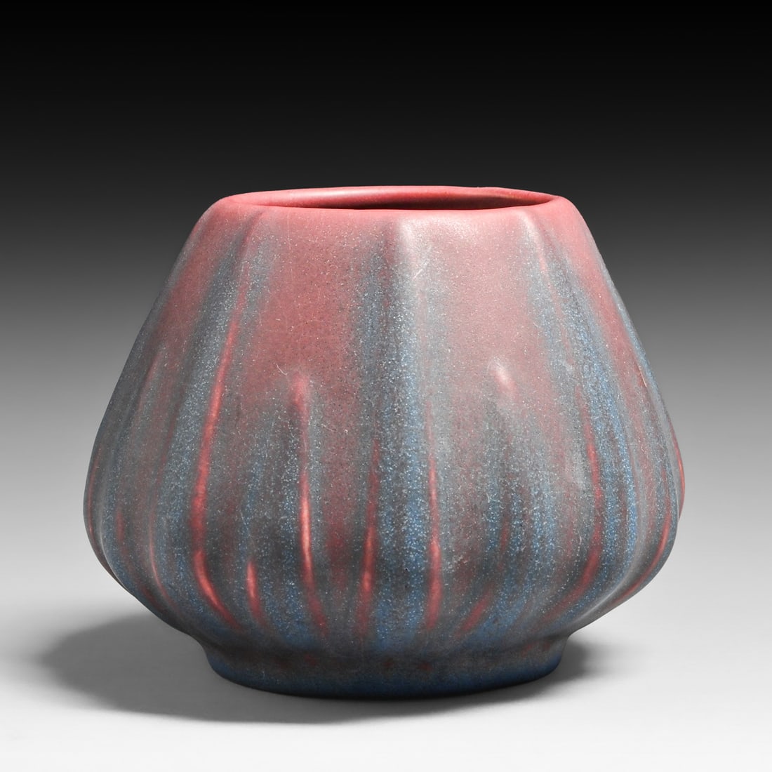 Van Briggle #747 Yucca Leaves Vase c1922-1926: Van Briggle #747 Yucca Leaves Vase c1922-1926. Signed. Slightly crazed, otherwise perfect condition. 5.5"d x 4.5"h FREE NATIONWIDE SHIPPINGFree Nationwide Shipping within the lower 48 states for