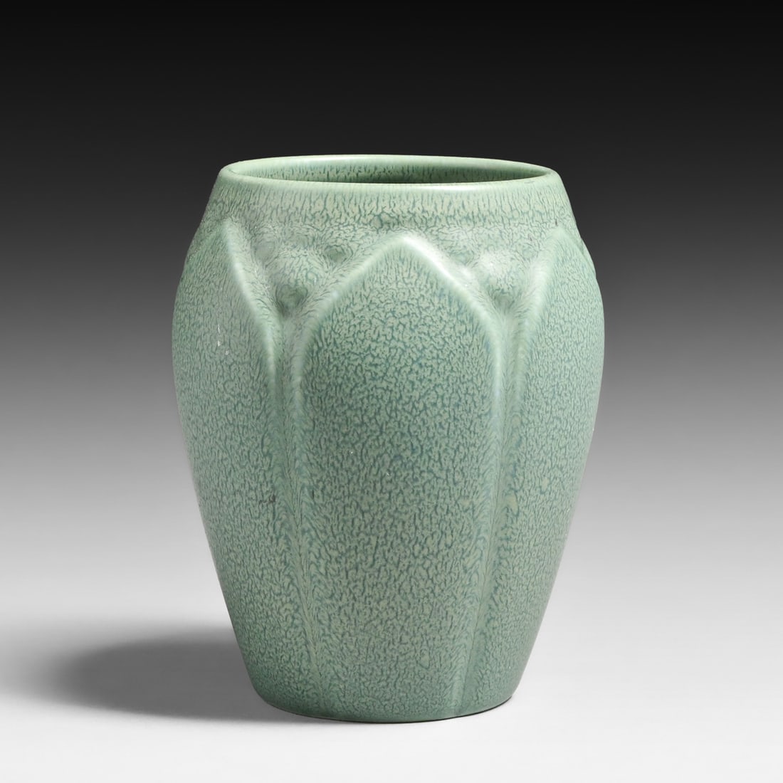 Rookwood Pottery #2090 Matte Blue Vase 1934: Rookwood Pottery #2090 Matte Blue Vase 1934. Signed. Perfect condition. 4.5"h x 3.5"d FREE NATIONWIDE SHIPPING Free Nationwide Shipping within the lower 48 states for all purchases at our Two-Day Auct