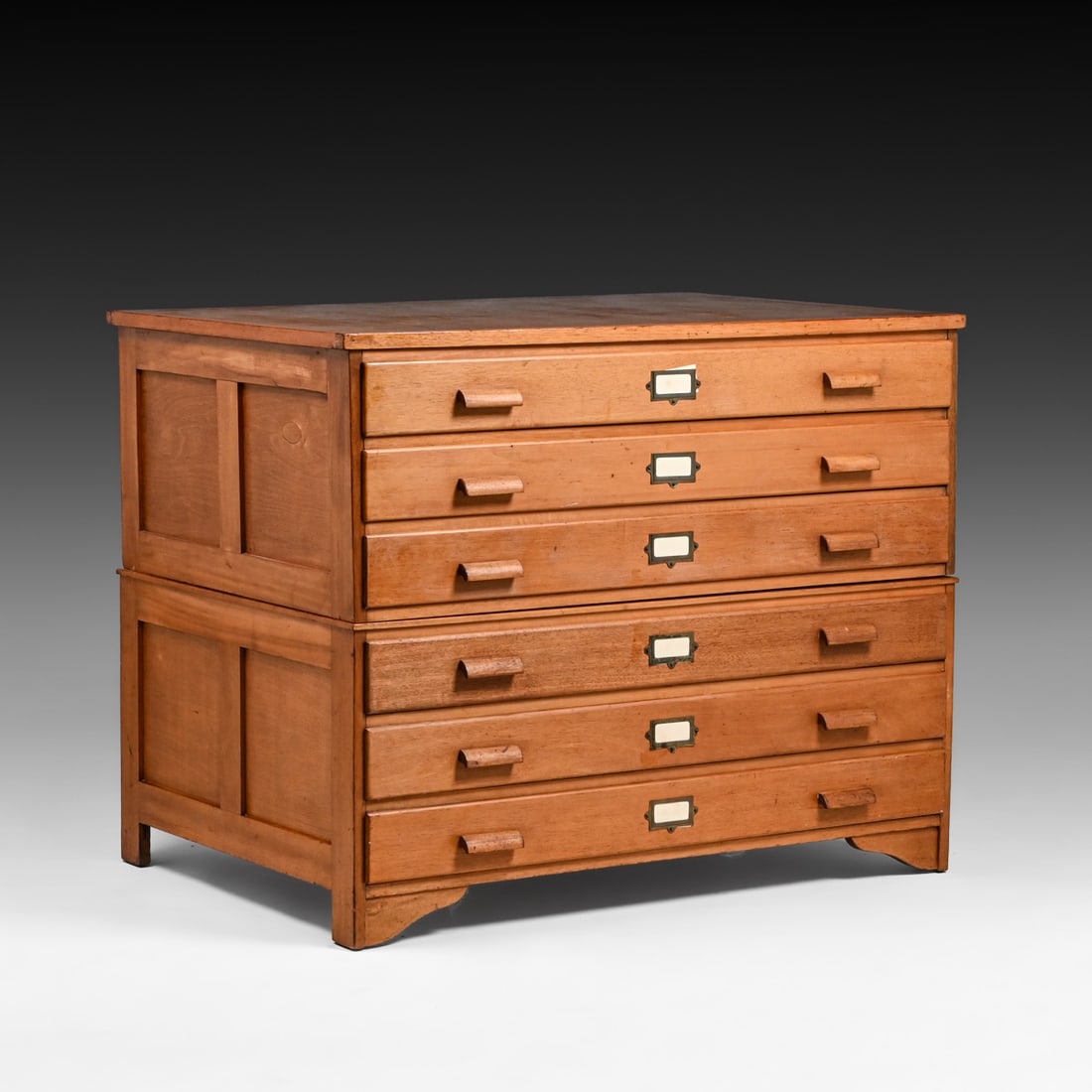 Maple Architect’s Flat File c1930s: Maple Architect’s Flat File c1930s. Unsigned. Excellent original finish. 46 3/8"w x 31.5"d x 36.5"h FREE NATIONWIDE SHIPPINGFree Nationwide Shipping within the lower 48 states for all purchases