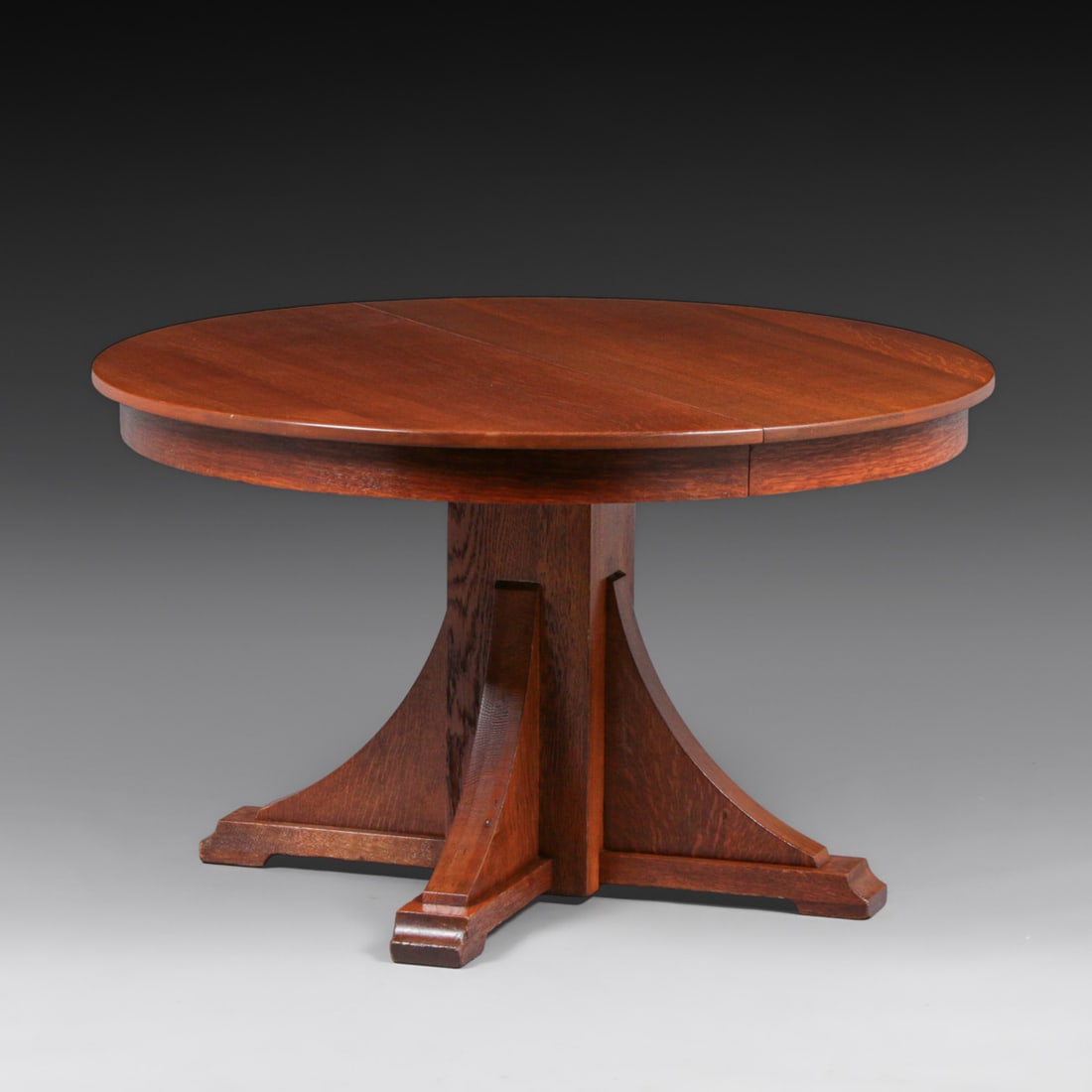 Stickley Brothers 48"d Oak Dining Table c1910 (1 of 4)