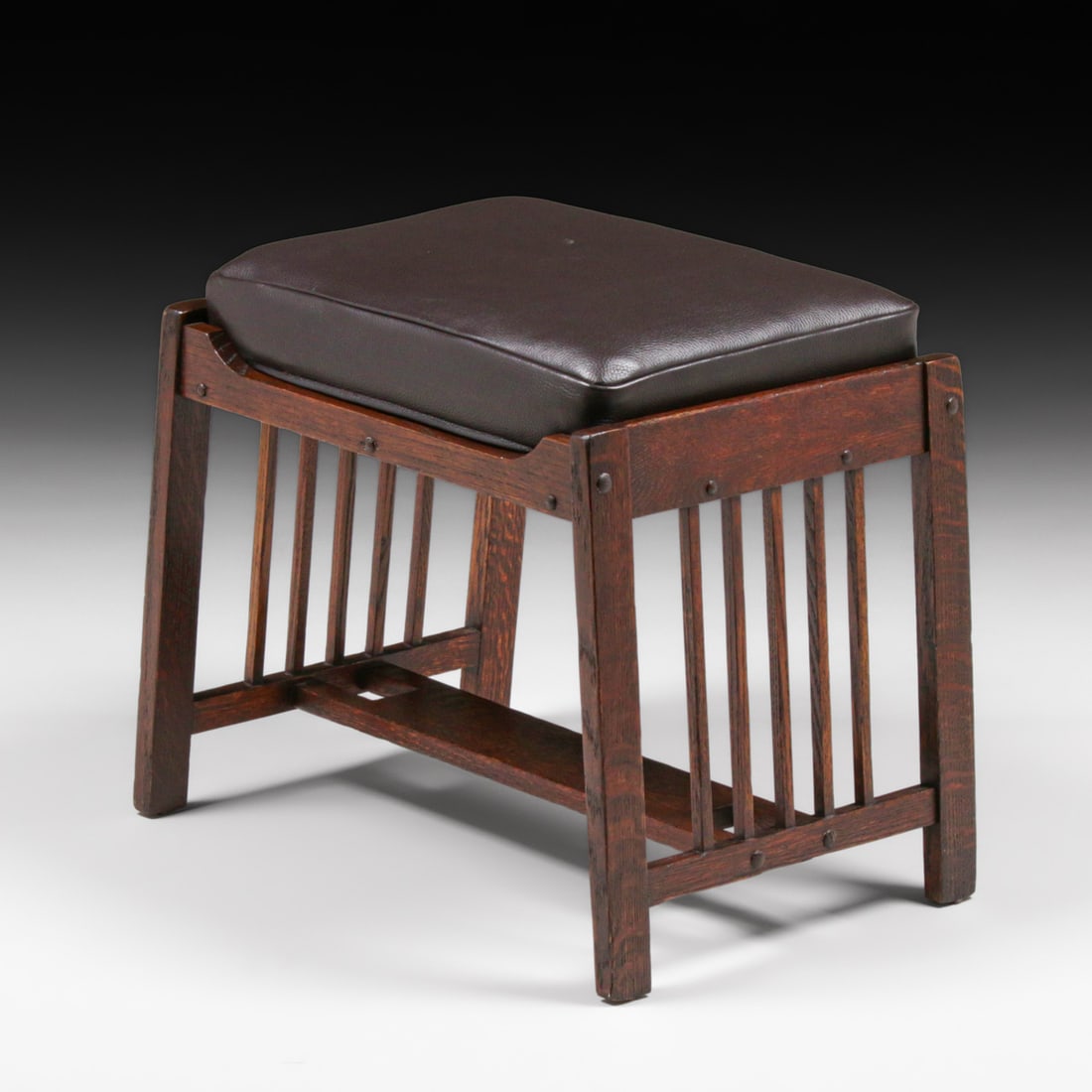 Prairie School Spindled Oak Footstool c1910 - 2