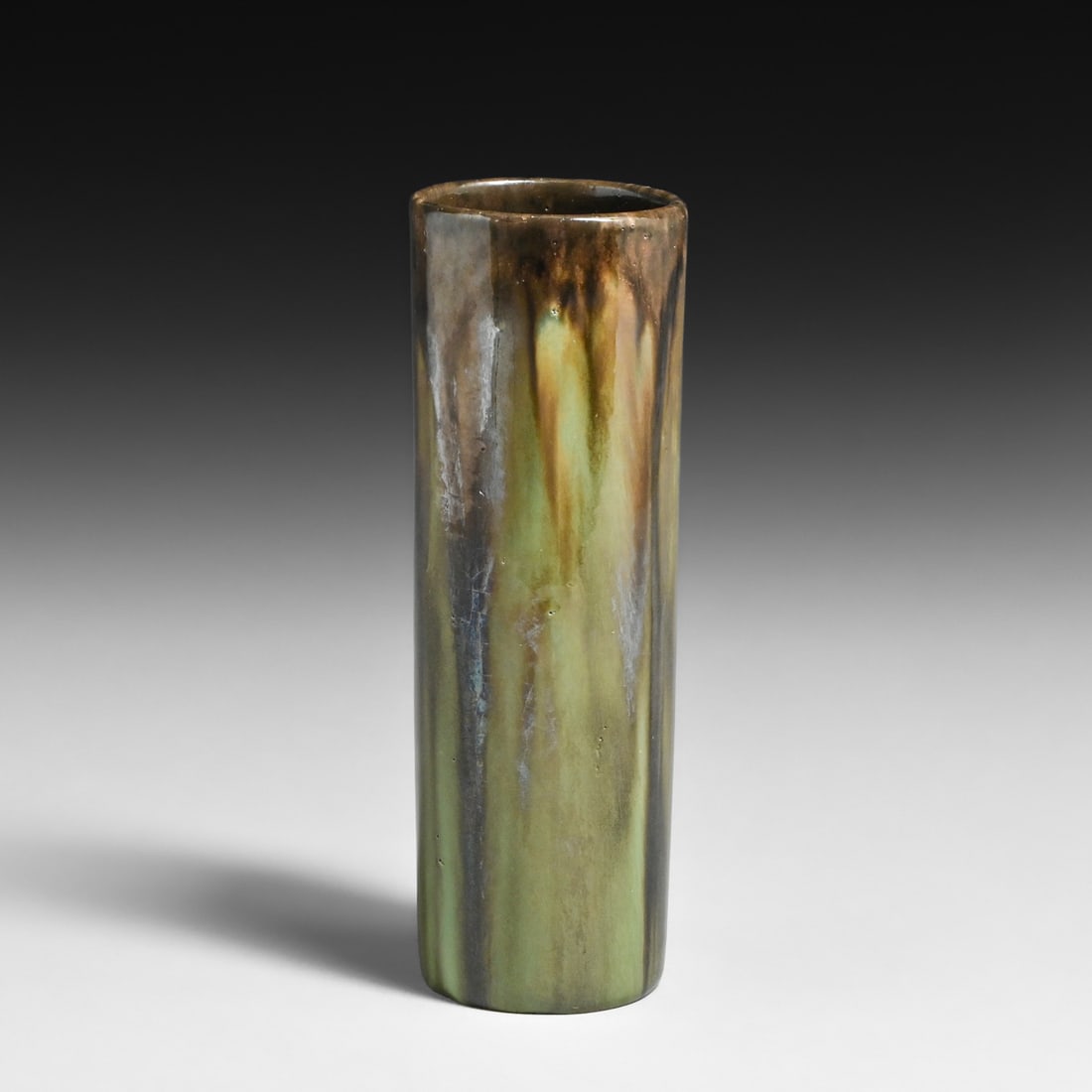 Fulper Pottery Green & Mirror Black Drip Cylinder Vase c1910: Fulper Pottery Green & Mirror Black Drip Cylinder Vase c1910. Signed. Perfect condition. 8"h x 2.5"d FREE NATIONWIDE SHIPPING Free Nationwide Shipping within the lower 48 states for all purchases at o