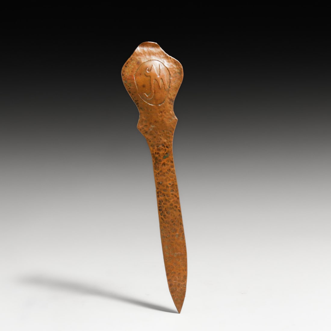Arts & Crafts Period Hammered Copper "M" Letter Opener c1910s: Arts & Crafts Period Hammered Copper "M" Letter Opener c1910s. Unsigned. Excellent original patina. 7.75" x 1.75"w FREE NATIONWIDE SHIPPING Free Nationwide Shipping within the lower 48 states for all