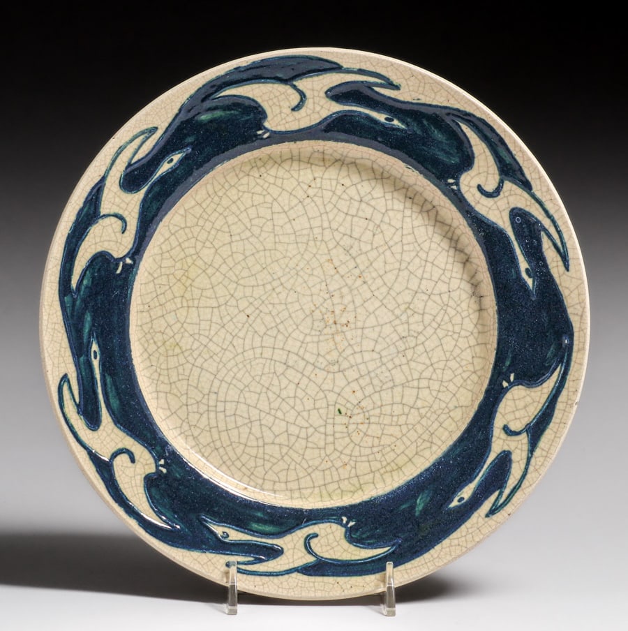 Early Pewabic Pottery Iridescent Crackleware Flying Geese Plate c1910: Early Pewabic Pottery Iridescent Crackleware Flying Geese Plate c1910. Unsigned. Perfect condition. 9.25"d. FREE NATIONWIDE SHIPPING Free Nationwide Shipping within the lower 48 states for all purchas