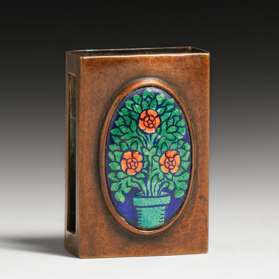 Rebecca Cauman Hammered Copper & Enamel Match Box Holder c1905: Rebecca Cauman Hammered Copper & Enamel Match Box Holder c1905. Unsigned. Excellent new patina. 2 3/8" x 1.5" x 7/8" FREE NATIONWIDE SHIPPINGFree Nationwide Shipping within the lower 48 states for