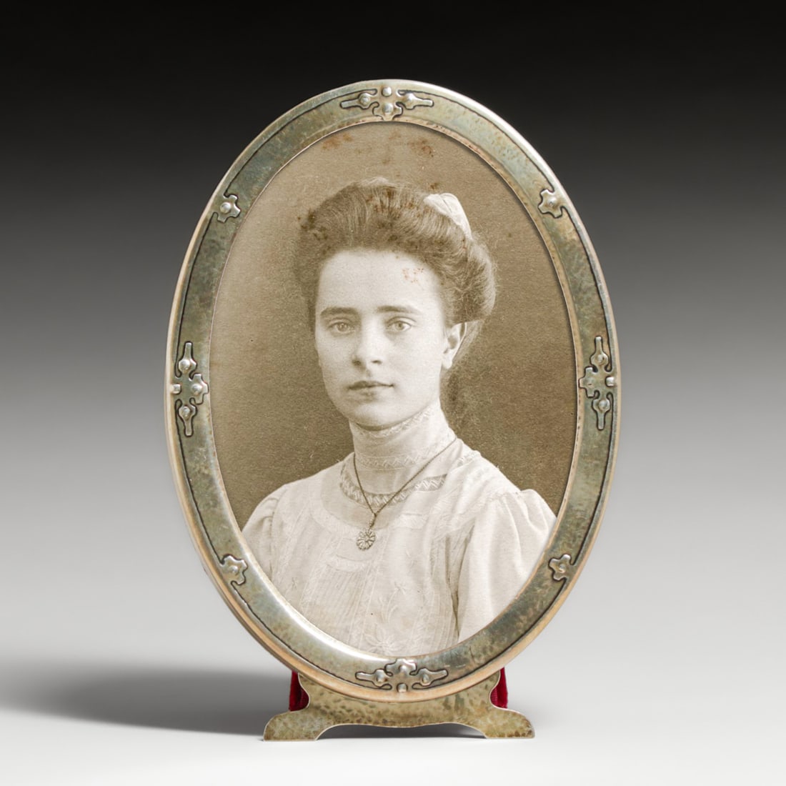 Shreve & Co #5384 Sterling Silver 14th Century Picture Frame c1910 (1 of 6)