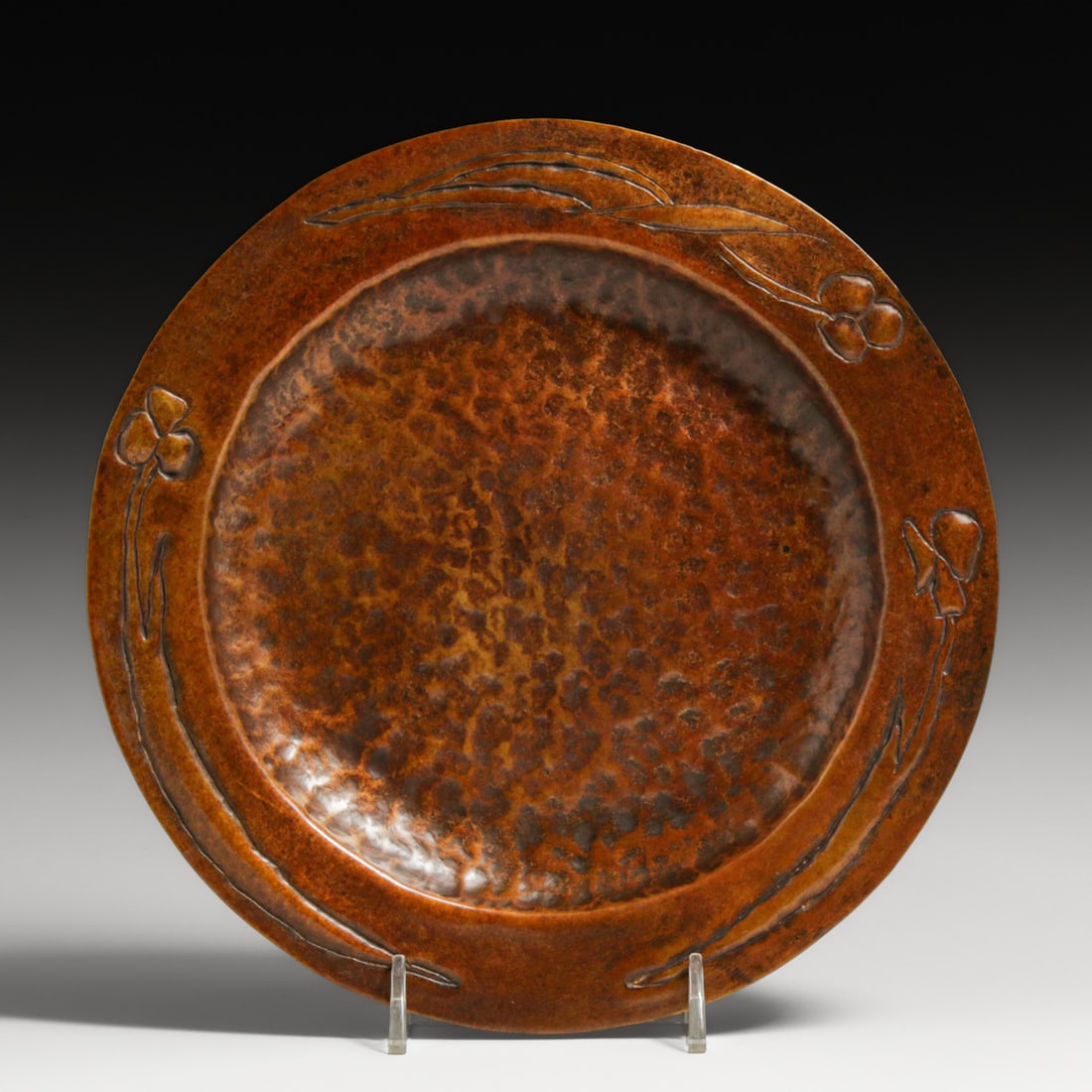 Arts & Crafts Period Hammered Copper Tray c1910 (1 of 4)