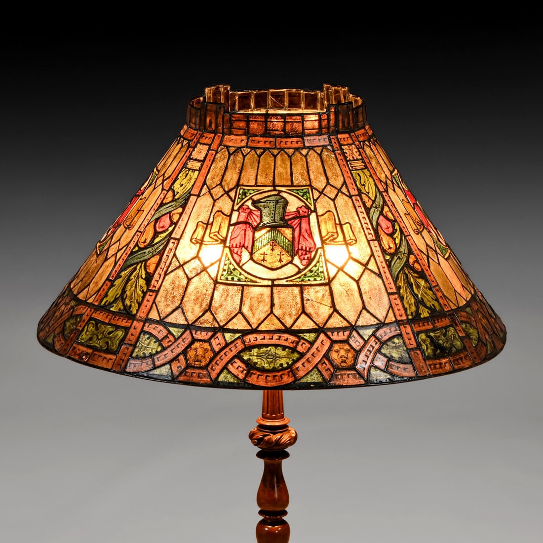 Duffner & Kimberly Large Gothic Stained Glass & Bronze Lamp c1900s: Duffner & Kimberly Large Gothic Stained Glass & Bronze Lamp c1900s. Unsigned. A few tight lines to original stained glass shade. Excellent original patina. 39.5"h x 28.5"d FREE NATIONWIDE