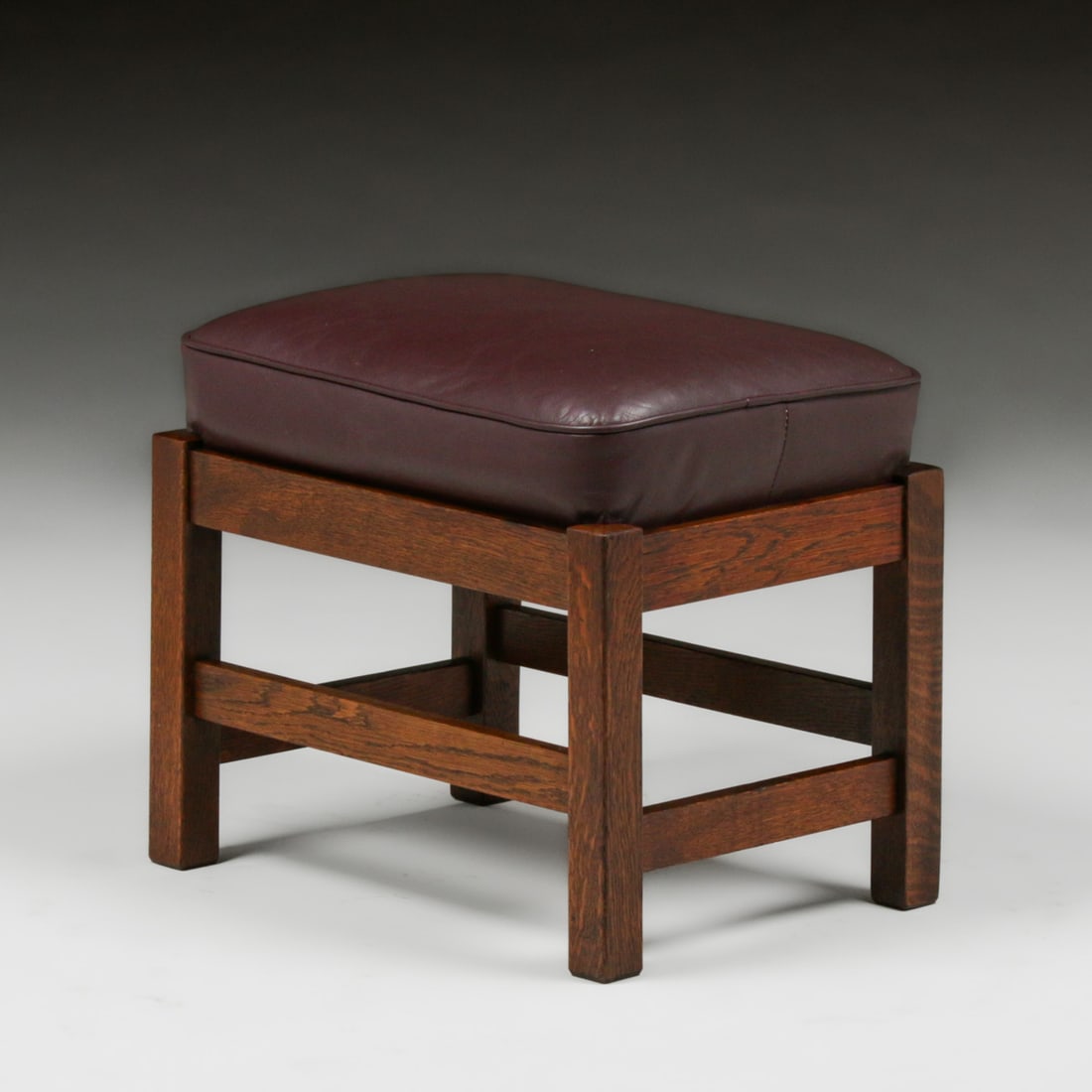 L&JG Stickley Oak Footstool c1910 - 4