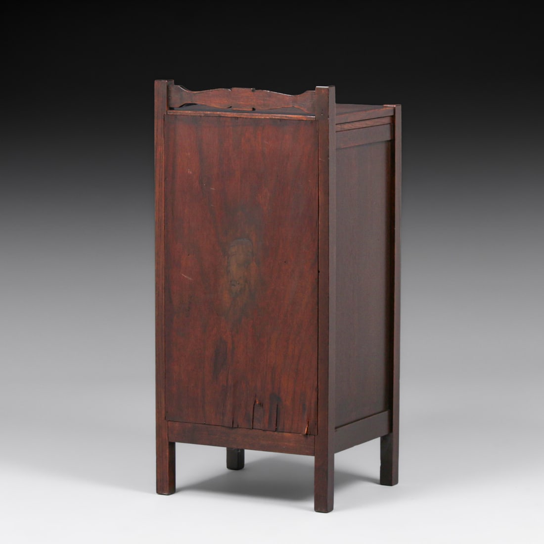 Grand Rapids One-Door Cellarette c1910 - 4