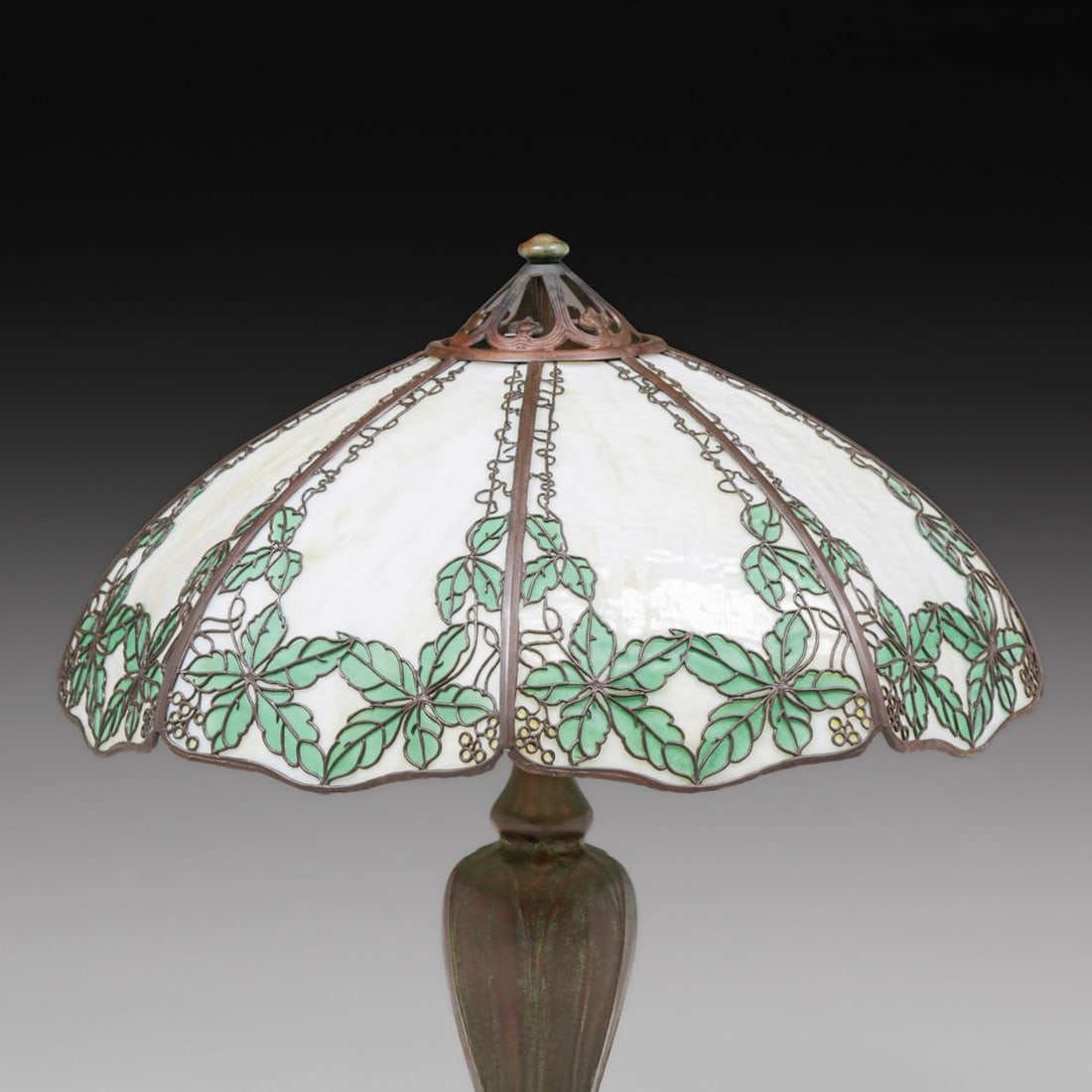 Handel Grapevine Leaves Overlay Lamp c1910 - 4