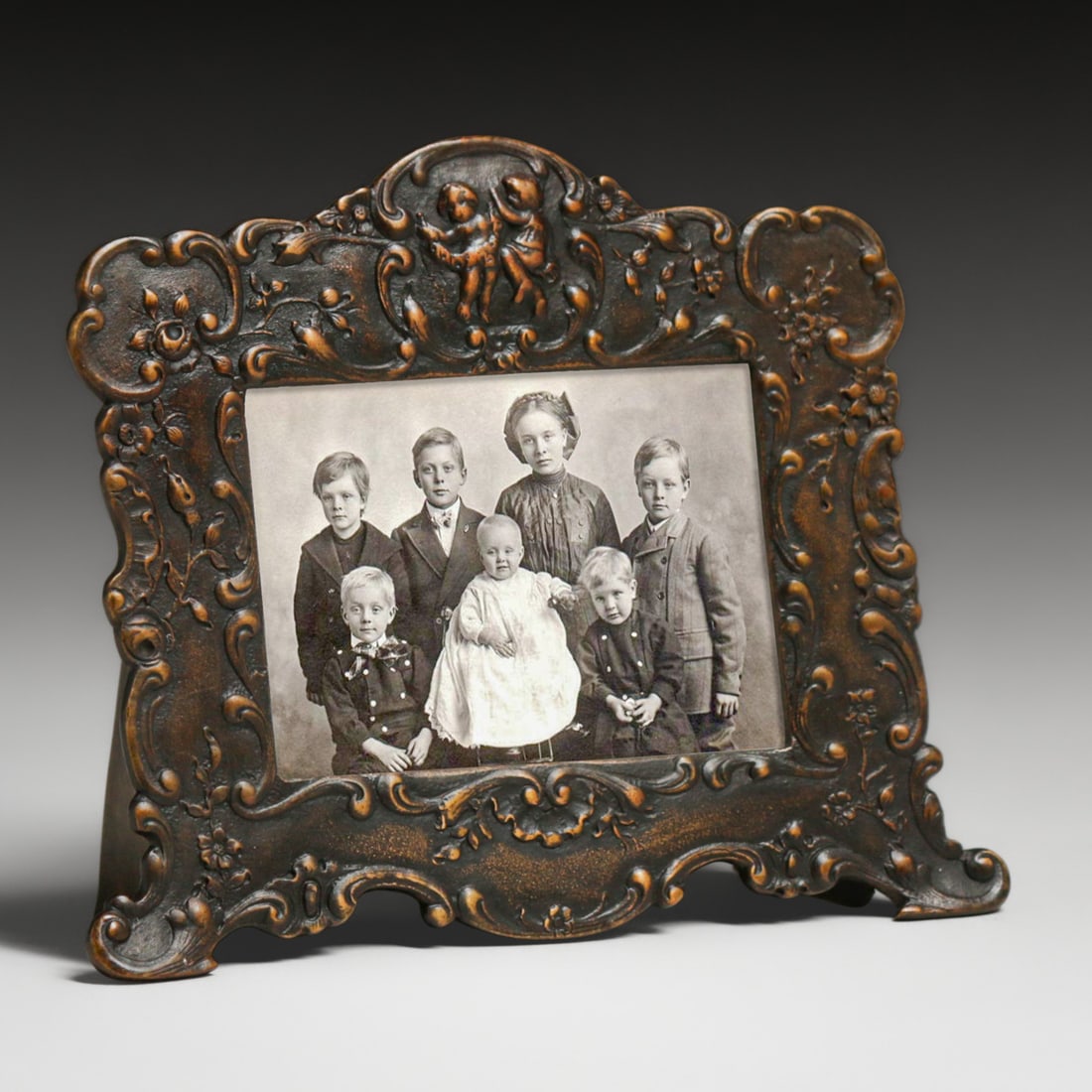 Marshall Field & Co - Chicago Aesthetic Movement Copper Picture Frame c1890s (1 of 6)