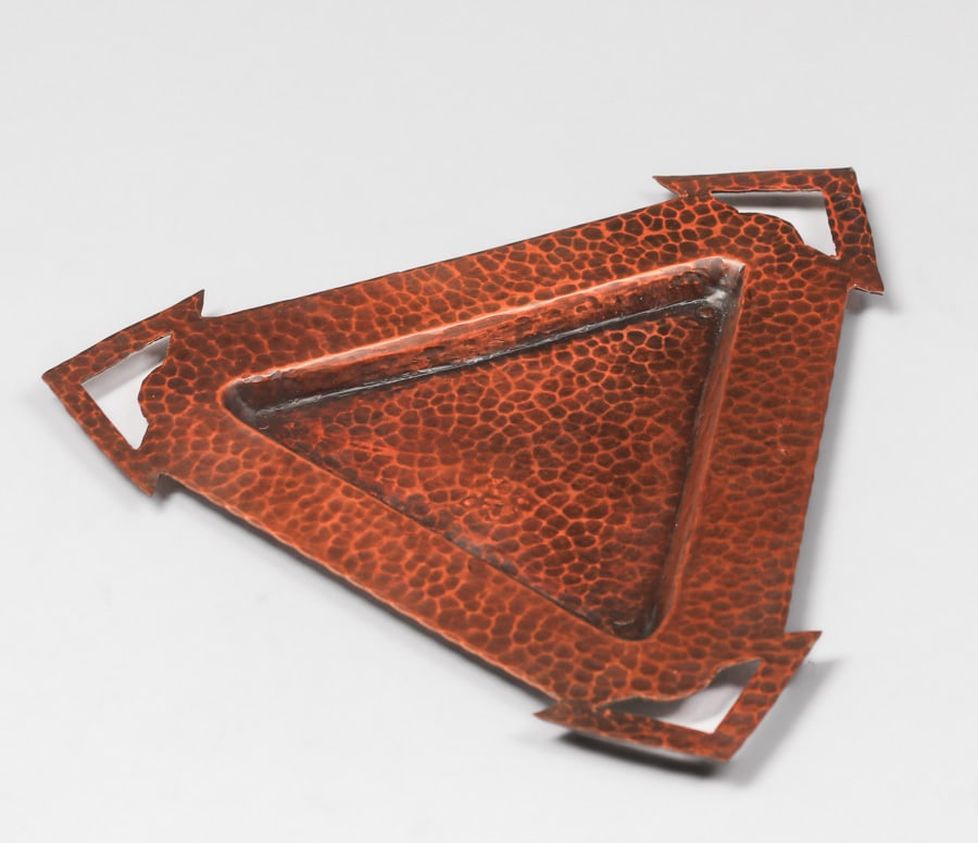 Benedict Studios Hammered Copper Cutout Tray c1910 (1 of 4)