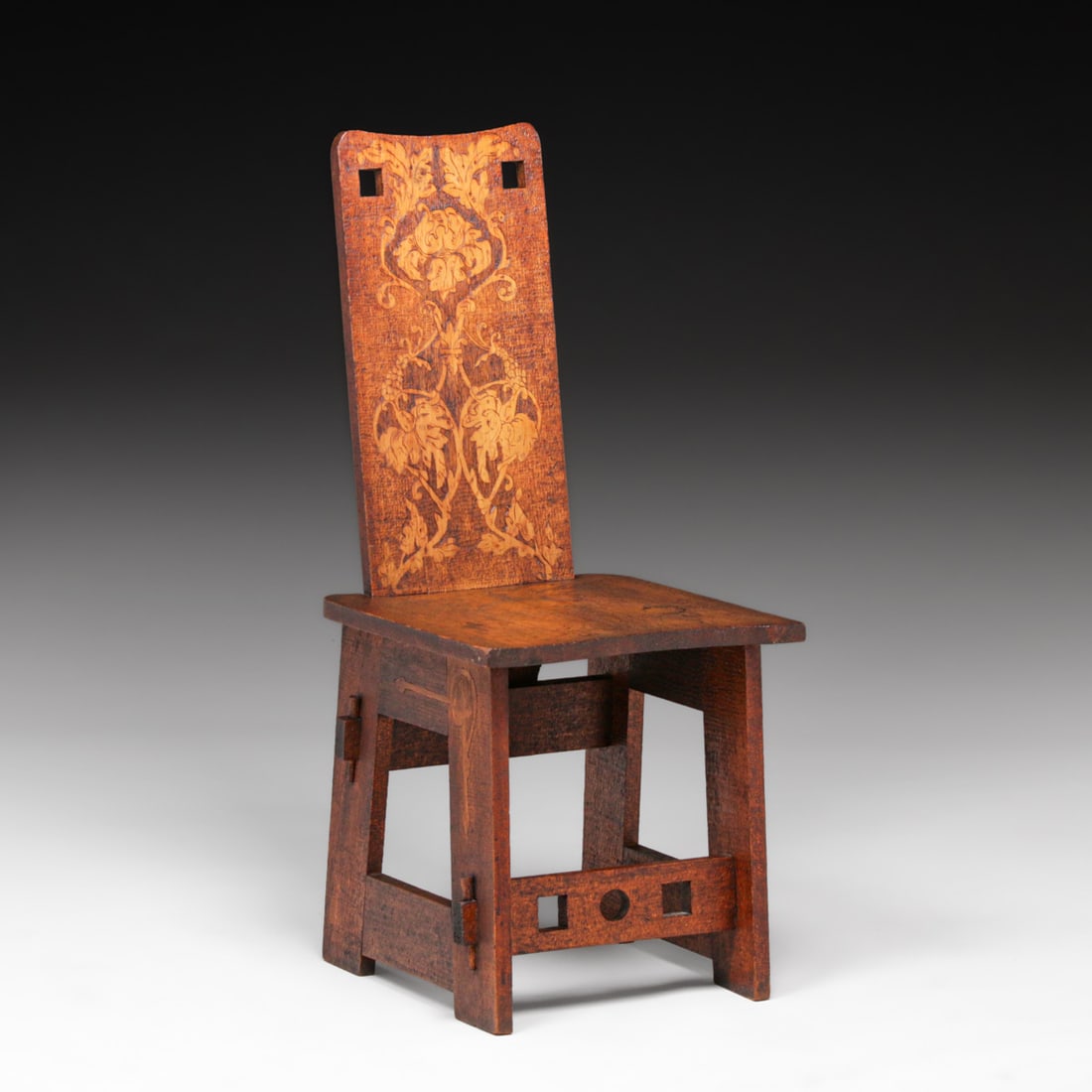 Arts & Crafts Period Hand-Carved Pyrography Cutout Hall Chair c1905 (1 of 9)