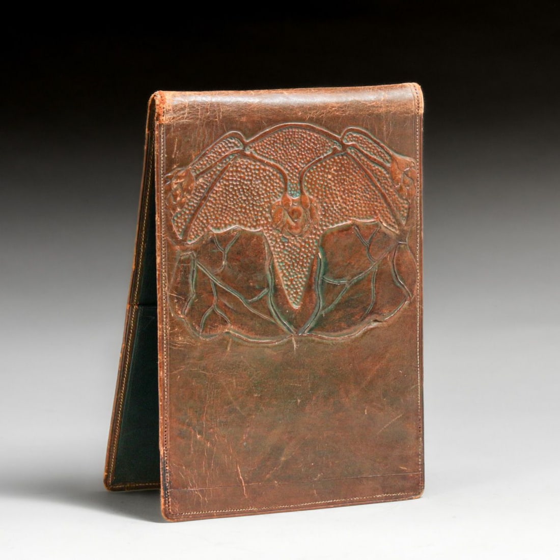 Arts & Crafts Period Hand-Tooled Leather Paper Pad & Pen Holder c1910 (1 of 4)