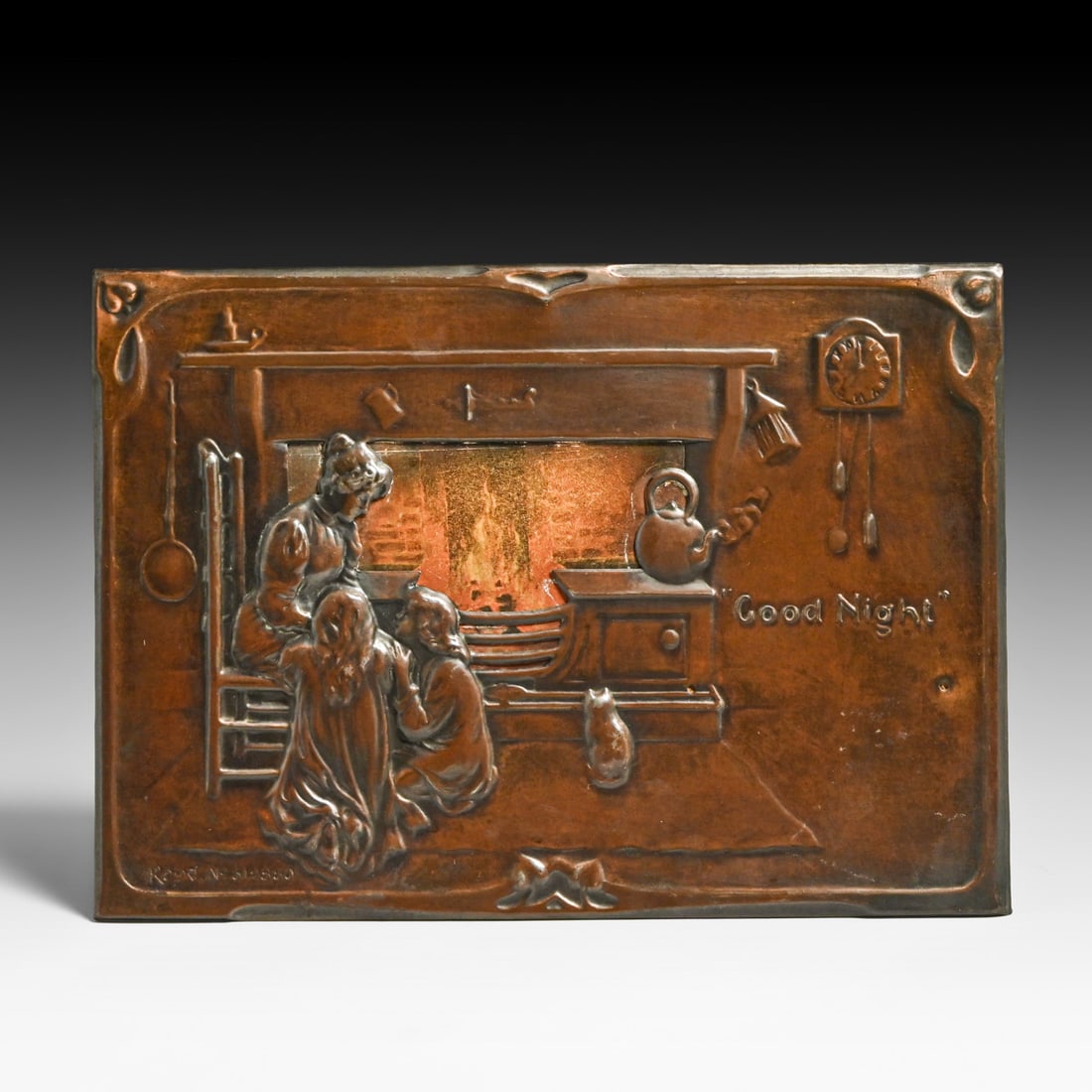English Arts & Craft Hammered Copper Plaque – "Good Night" c1900s: English Arts & Craft Hammered Copper Plaque – "Good Night" c1900s. Signed with merchant’s label for "J. Dindsdale, Stationer and Printer, New Station St., LEEDS." Excellent original patina.