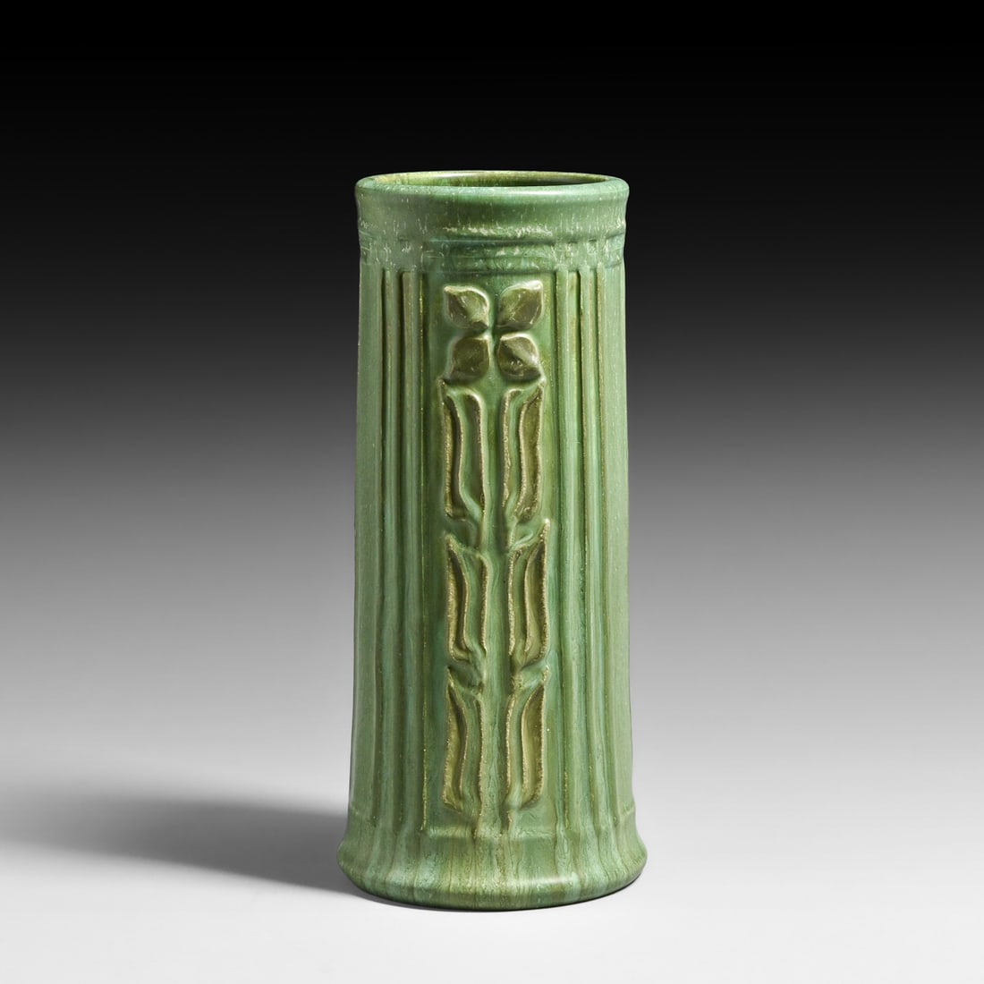 Ephraim Pottery Kevin Hicks Matte Green Vase 2010 (1 of 4)