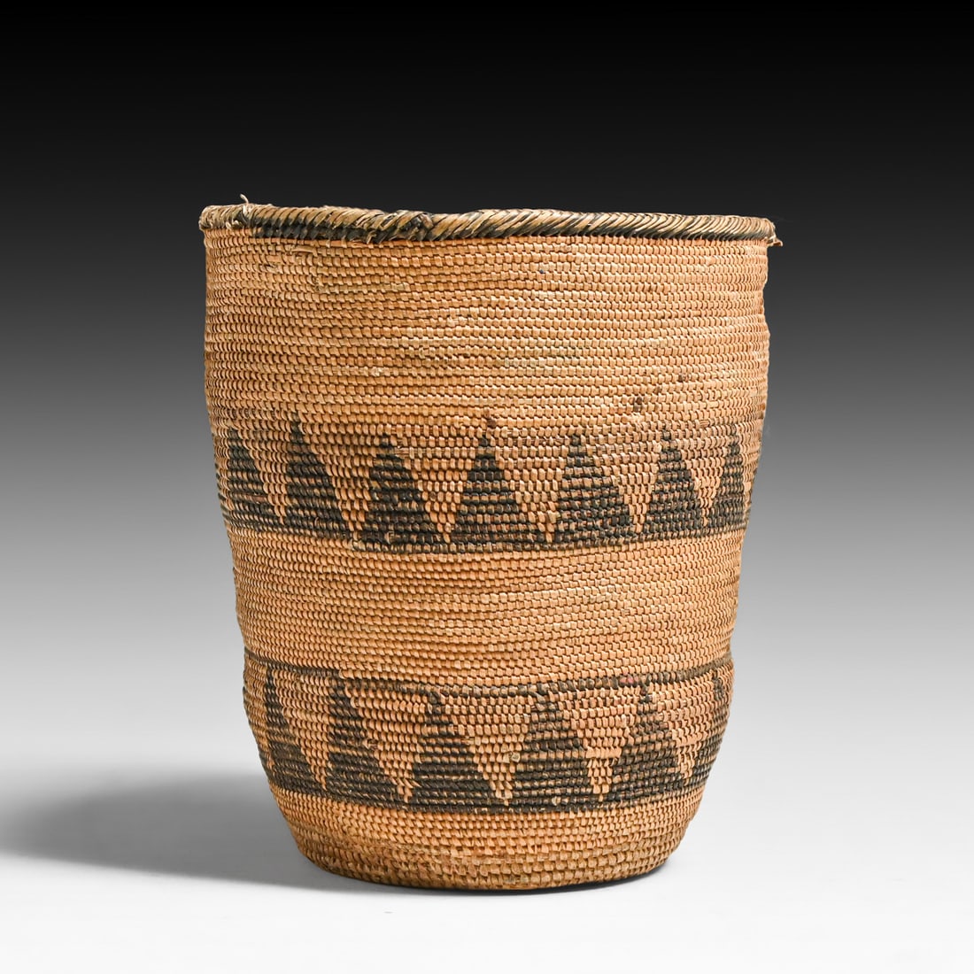 Native American Basket - Northern California Hupa/Yurok/Karuk c1900s (1 of 3)