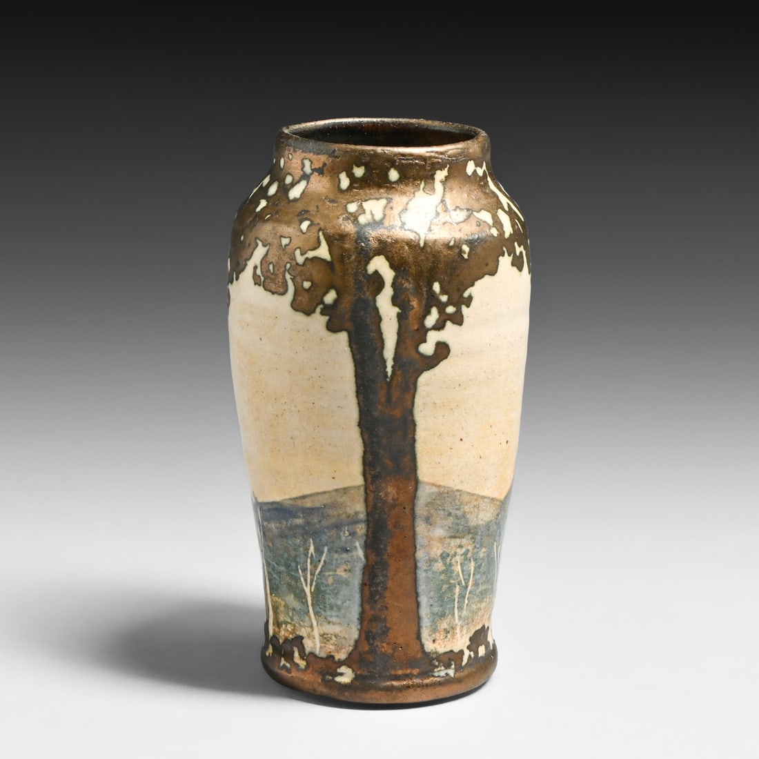 Hog Hill Pottery - Vale, NC Scottie Fox Luster Collection Scenic Vase 2015: Hog Hill Pottery - Vale, NC Scottie Fox Luster Collection Scenic Vase 2015. Signed. Perfect condition. 6"h x 3"d FREE NATIONWIDE SHIPPINGFree Nationwide Shipping within the lower 48 states for all