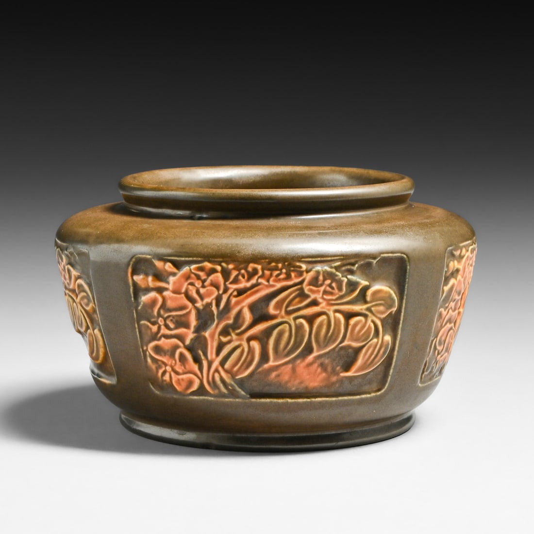 Roseville Rosecraft Panel Brown Vase c1920s: Roseville Rosecraft Panel Brown Vase c1920s. Signed. Perfect condition. 6.75"d x 4"h FREE NATIONWIDE SHIPPINGFree Nationwide Shipping within the lower 48 states for all purchases at our Two-Day