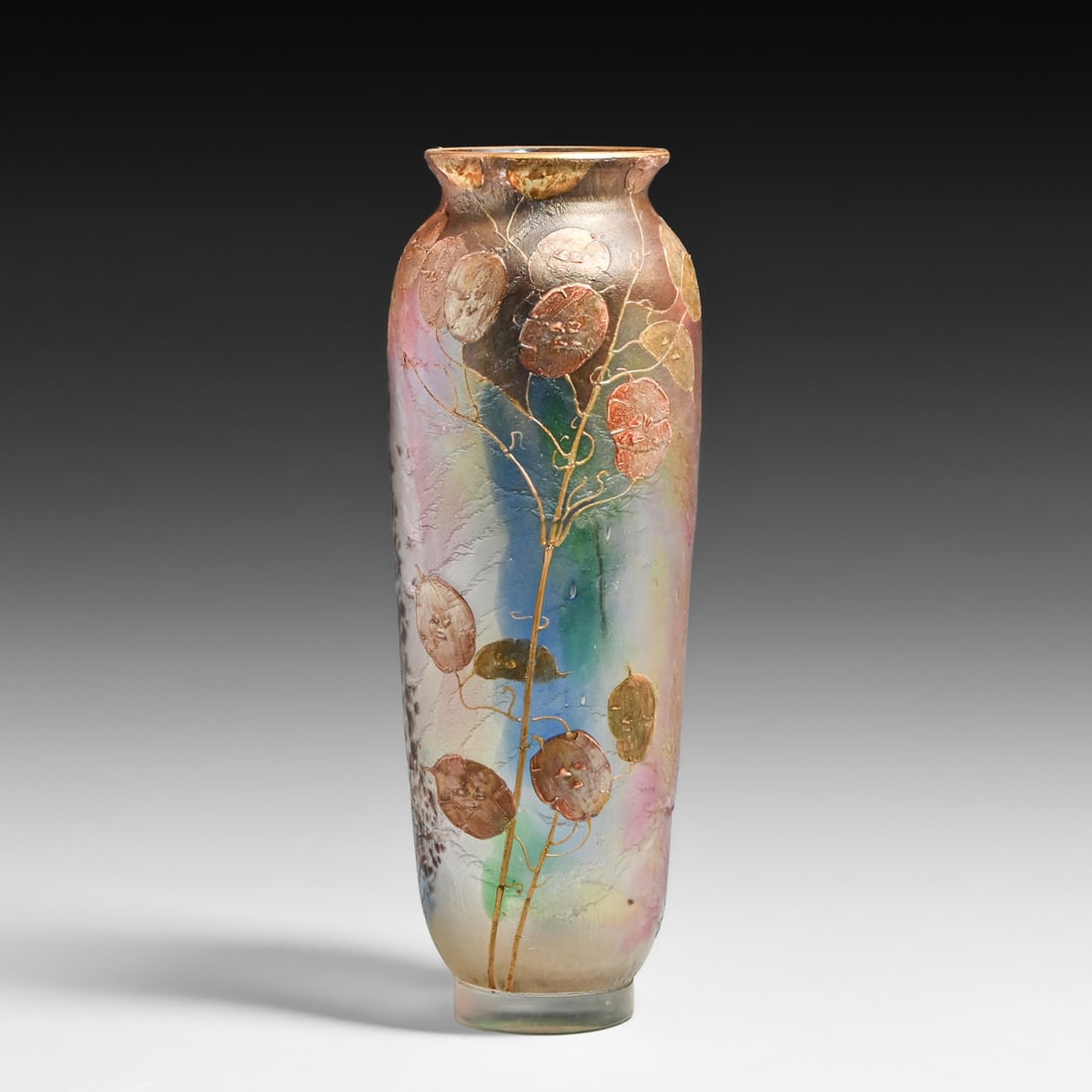 Contemporary Art Nouveau Style Iridescent Glass "Heart and Vine" Vase c1990s: Contemporary Art Nouveau Style Iridescent Glass "Heart and Vine" Vase c1990s. Inscribed "3501-5". No other signature. Perfect condition. 11"h x 3.75"d FREE NATIONWIDE SHIPPING Free Nationwide Shipping