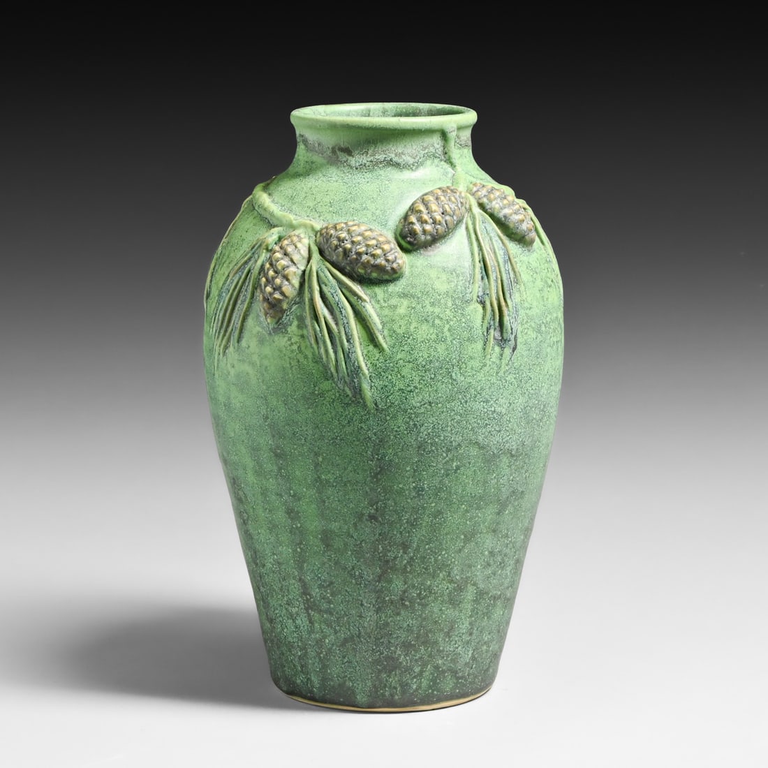 Jemerick Studio Arts & Crafts Matte Green Pinecone Vase c1990s: Jemerick Studio Arts & Crafts Matte Green Pinecone Vase c1990s. Hand-Thrown by Steve Frederick. Signed. Perfect condition. 11.25"h x 7"d FREE NATIONWIDE SHIPPING Free Nationwide Shipping within the lo