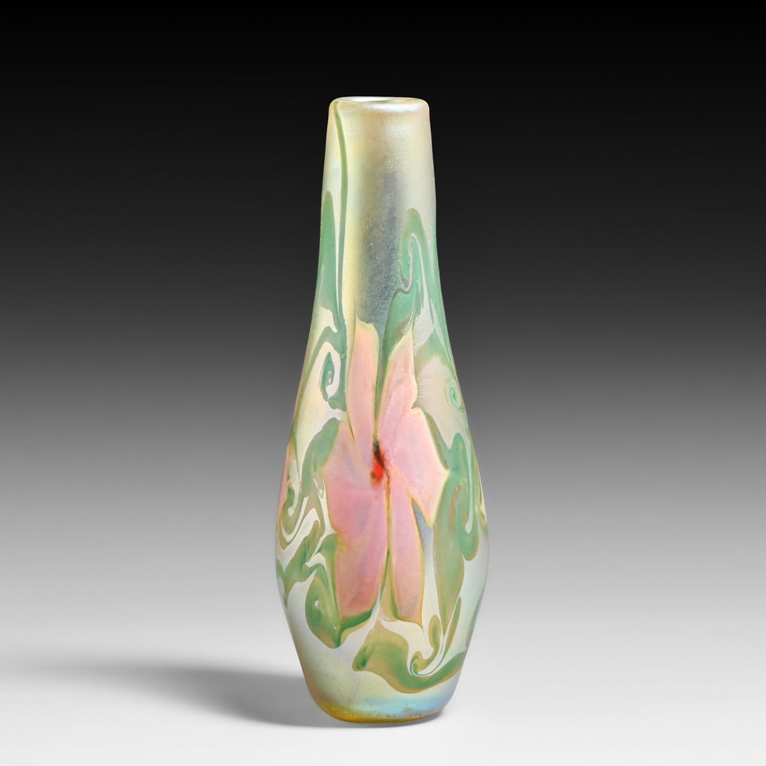 Vandermark-Merritt Iridescent "Pink Anemone" Art Glass Vase 1979: Vandermark-Merritt Iridescent "Pink Anemone" Art Glass Vase 1979. Signed. Perfect condition. 10.5"h x 3.5"d FREE NATIONWIDE SHIPPINGFree Nationwide Shipping within the lower 48 states for all