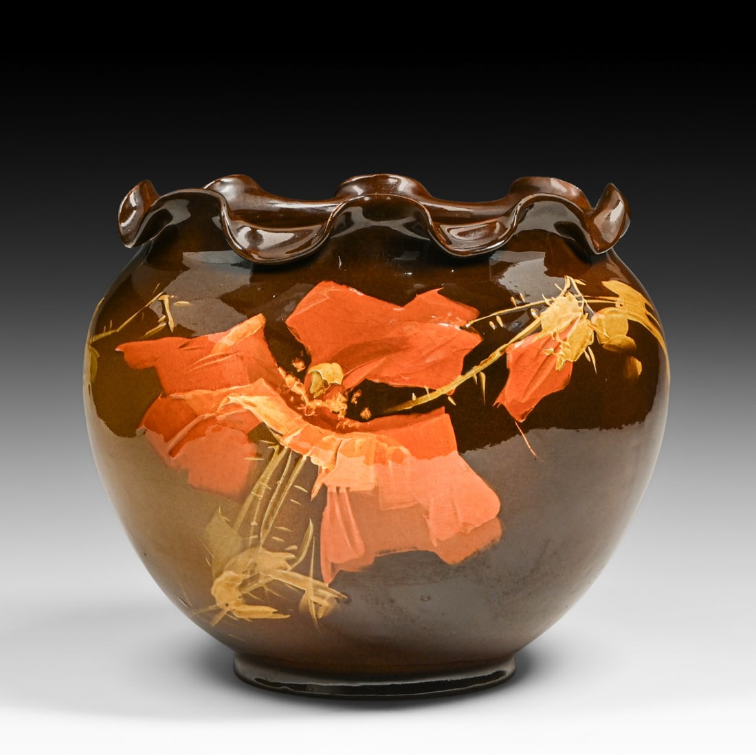 Louwelsa Weller Standard Glaze Poppies Jardiniere c1900s: Louwelsa Weller Standard Glaze Poppies Jardiniere c1900s. Unsigned. Small fleck to top edge of one scalloped rim, otherwise perfect condition. 10.25"d x 9.25"h FREE NATIONWIDE SHIPPINGFree