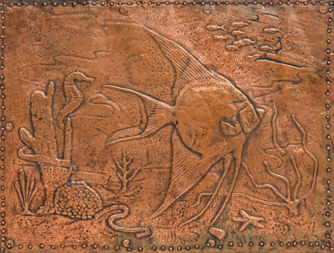Arts & Crafts Repousse Hammered Copper Seahorse & Fish Panel c1930s: Arts & Crafts Repousse Hammered Copper Seahorse & Fish Panel c1930s. Unsigned. Some surface scuffs to original patina. Mounted to a 1930s era piece of plywood. 7.5"h x 9.5"w FREE NATIONWIDE