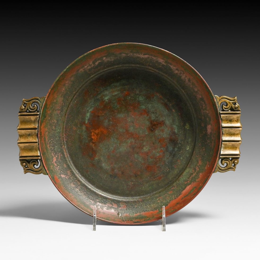 WMC - New York Art Deco Copper & Brass Tray c1930s/40s: WMC - New York Art Deco Copper & Brass Tray c1930s/40s. Signed. Excellent original patina. 12"w FREE NATIONWIDE SHIPPING Free Nationwide Shipping within the lower 48 states for all purchases at our Tw