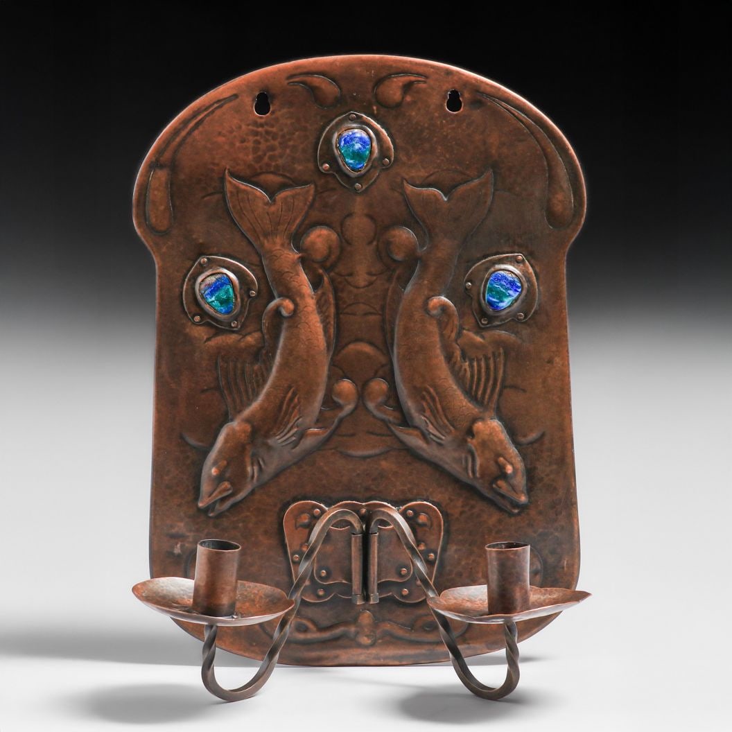 English Arts & Crafts Hammered Copper & Enamel Double Candle Sconce c1900: English Arts & Crafts Hammered Copper & Enamel Double Candle Sconce c1900. Unsigned. Excellent new patina. 15?h x 13?w FREE NATIONWIDE SHIPPING Free Nationwide Shipping within the lower 48 states for