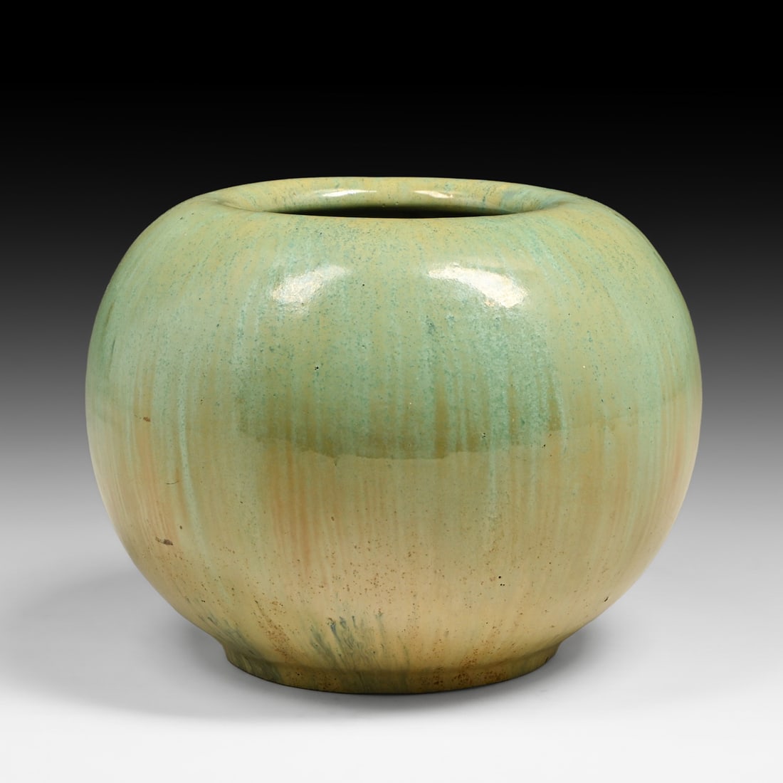 Fulper Pottery Flemington Green Spherical Vase c1910s: Fulper Pottery Flemington Green Spherical Vase c1910s. Signed. Perfect condition. 7"d x 5.5"h FREE NATIONWIDE SHIPPING Free Nationwide Shipping within the lower 48 states for all purchases at our
