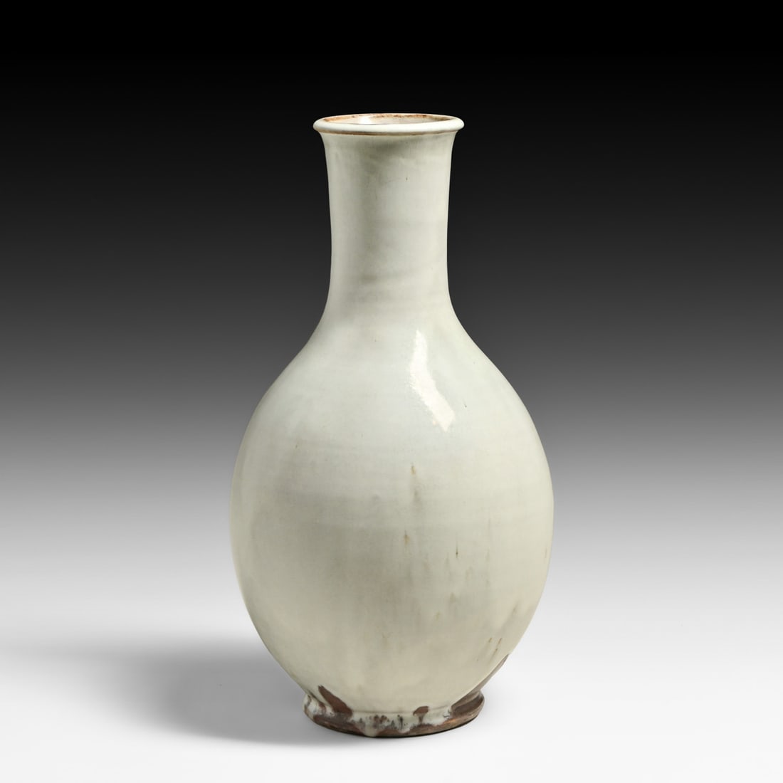 Vintage Mid-Century Mobach Holland Art Pottery Ceramic Vase c1950s: Vintage Mid-Century Mobach Holland Art Pottery Ceramic Vase c1950s. Signed. Perfect condition. 12"h x 6"d FREE NATIONWIDE SHIPPING Free Nationwide Shipping within the lower 48 states for all