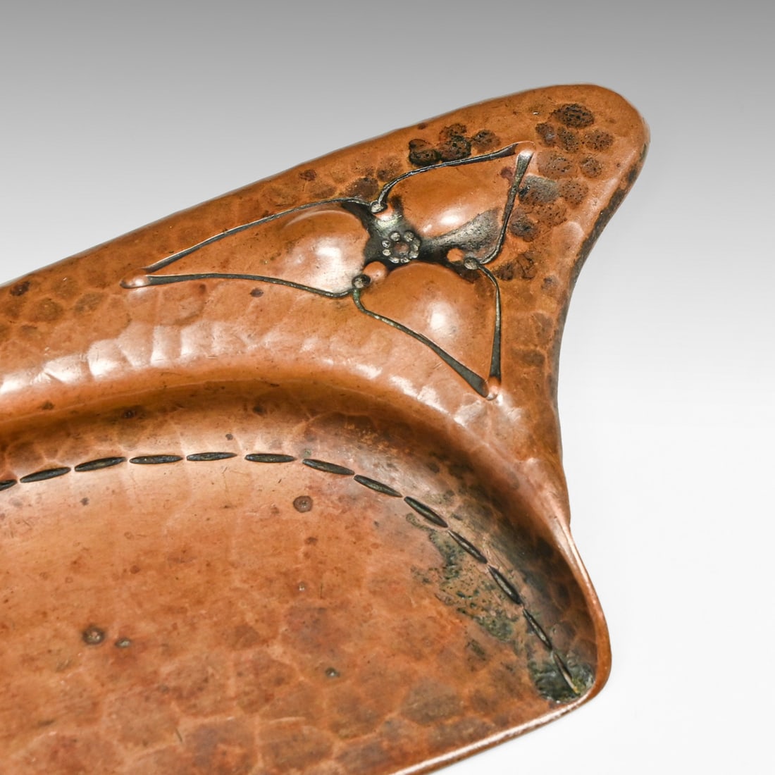 Roycroft Hammered Copper Crumber Set c1920s - 5