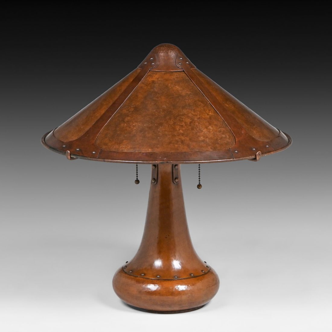 Dirk van Erp Hammered Copper Rivetbase Lamp c1913-1914 - 3