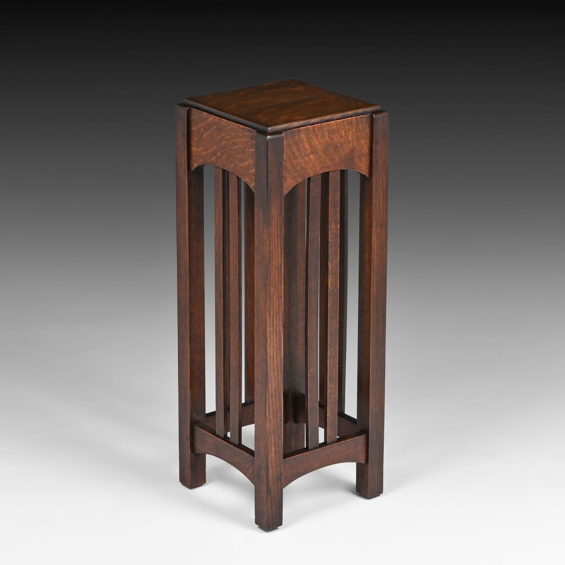 Limbert #214 Oak Spindled Stand c1910 - 3